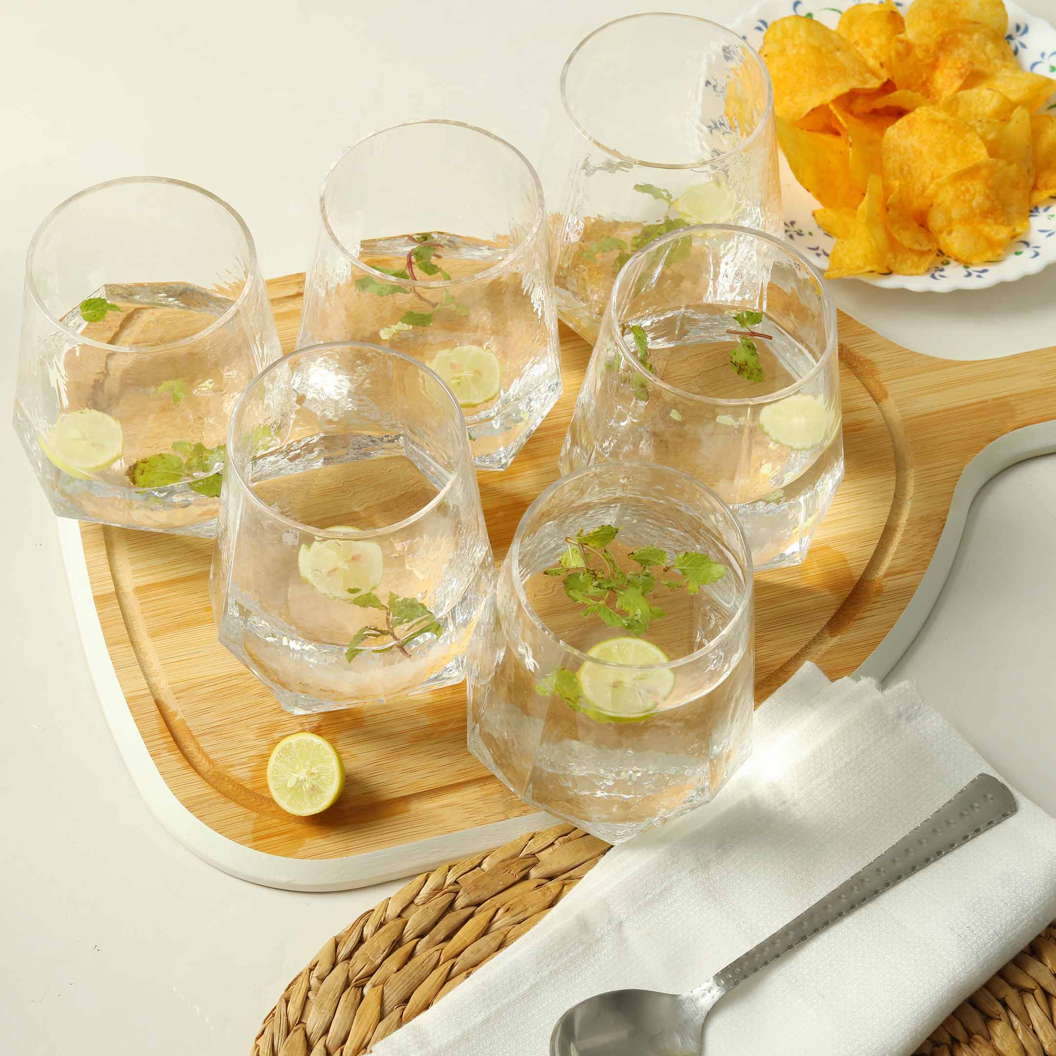 Engraved Pattern Diamond Shape Glass Set-6 Pcs