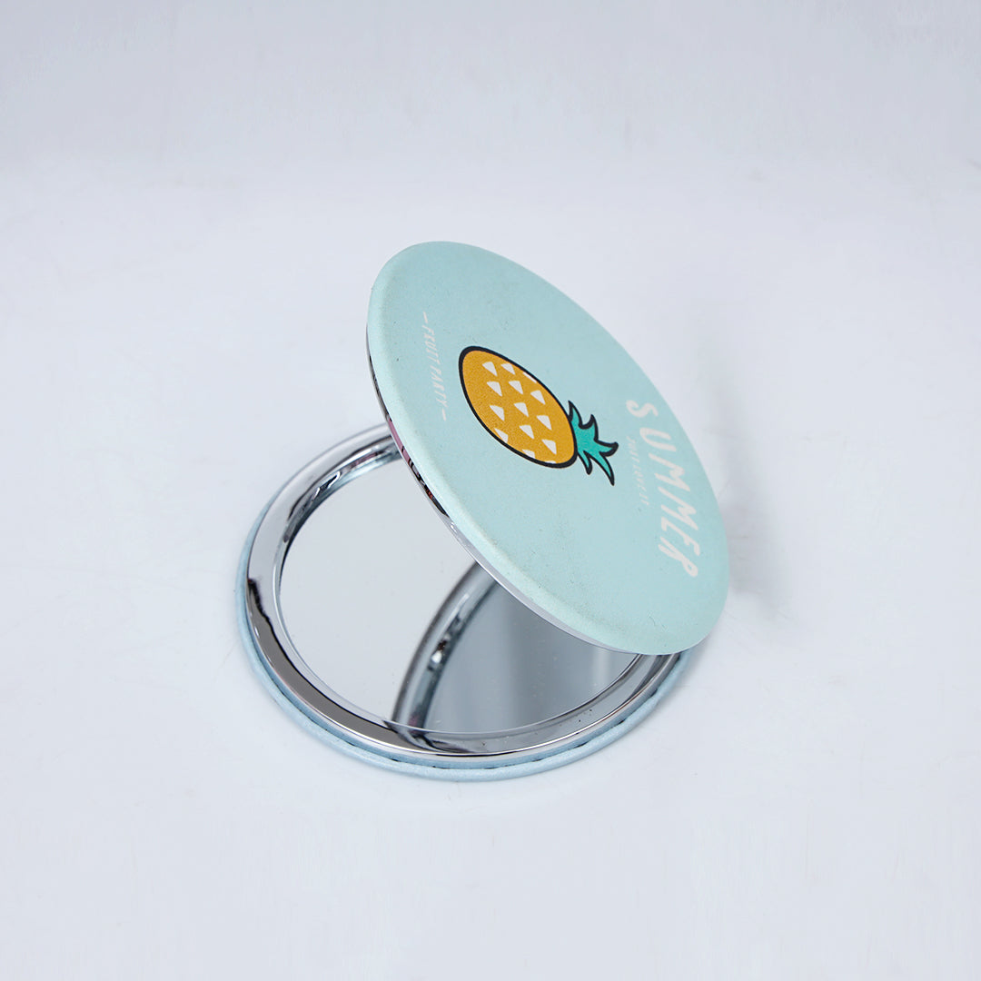 Round Portable Pocket Mirror (Random Design)