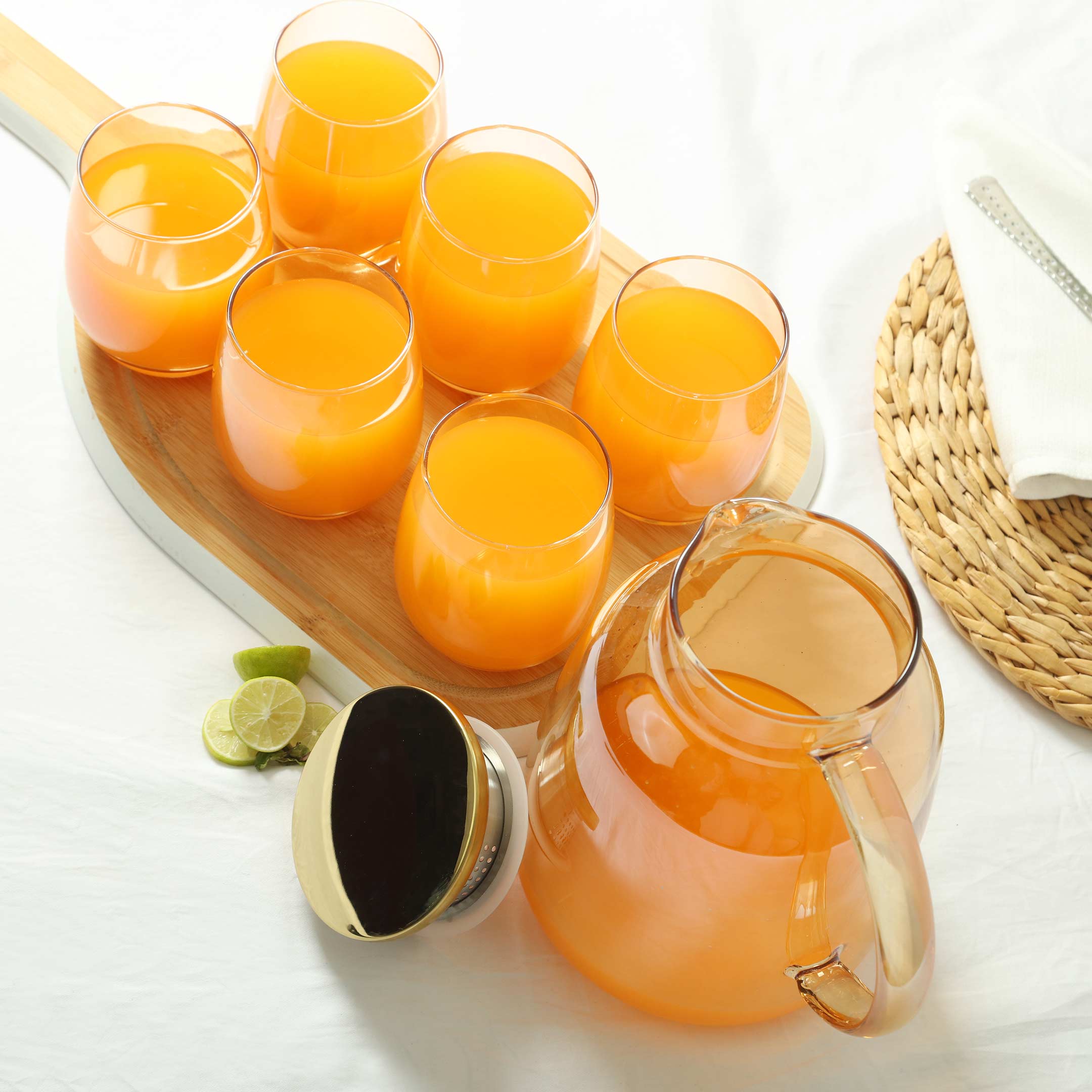 Borosilicate Glass Jug Set Golden with Stainless Steel Filter Lid - 7 Pcs