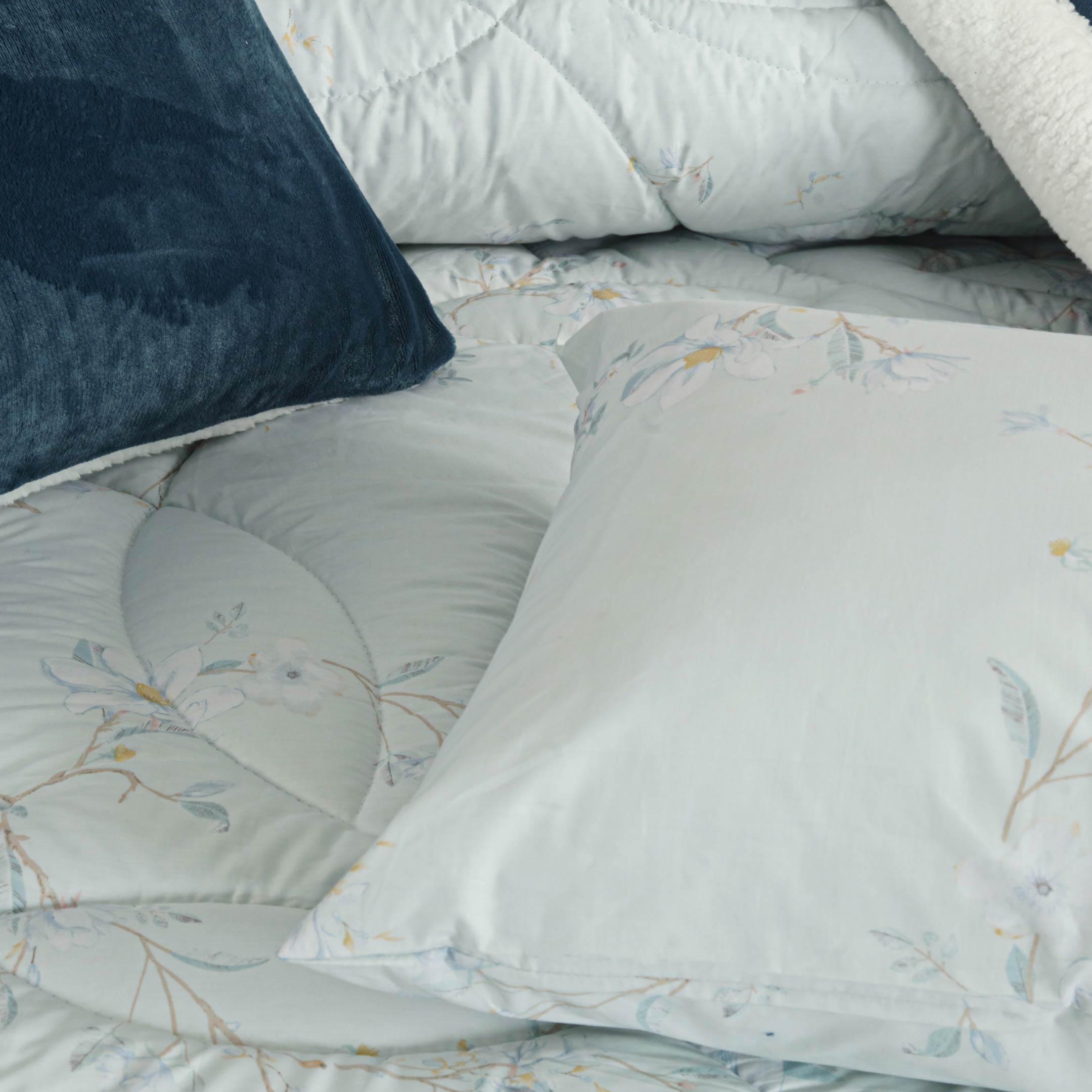 Blue Mist-Marshmallow Bedding 7 pcs