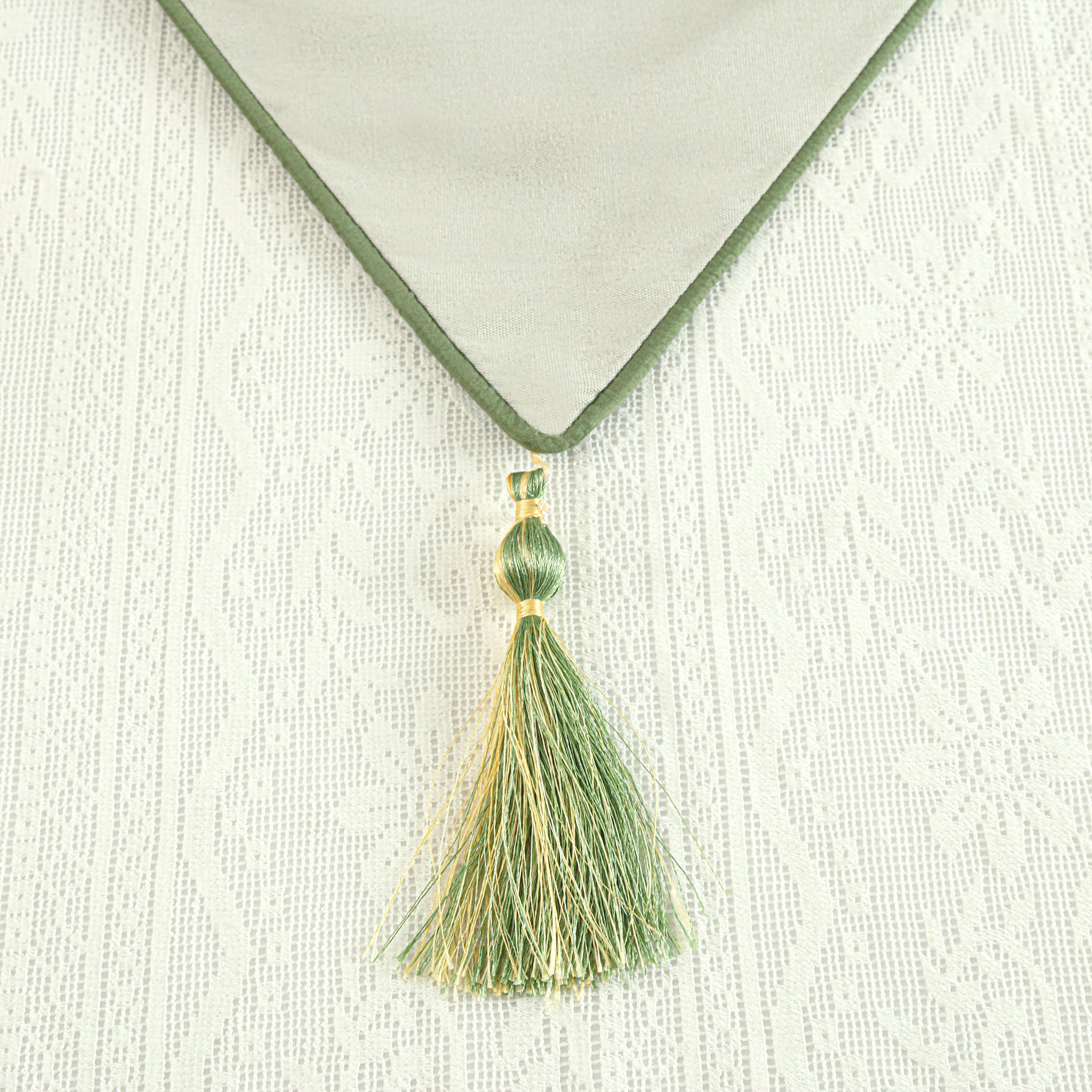 Luxe Serenity - Dining Table Set