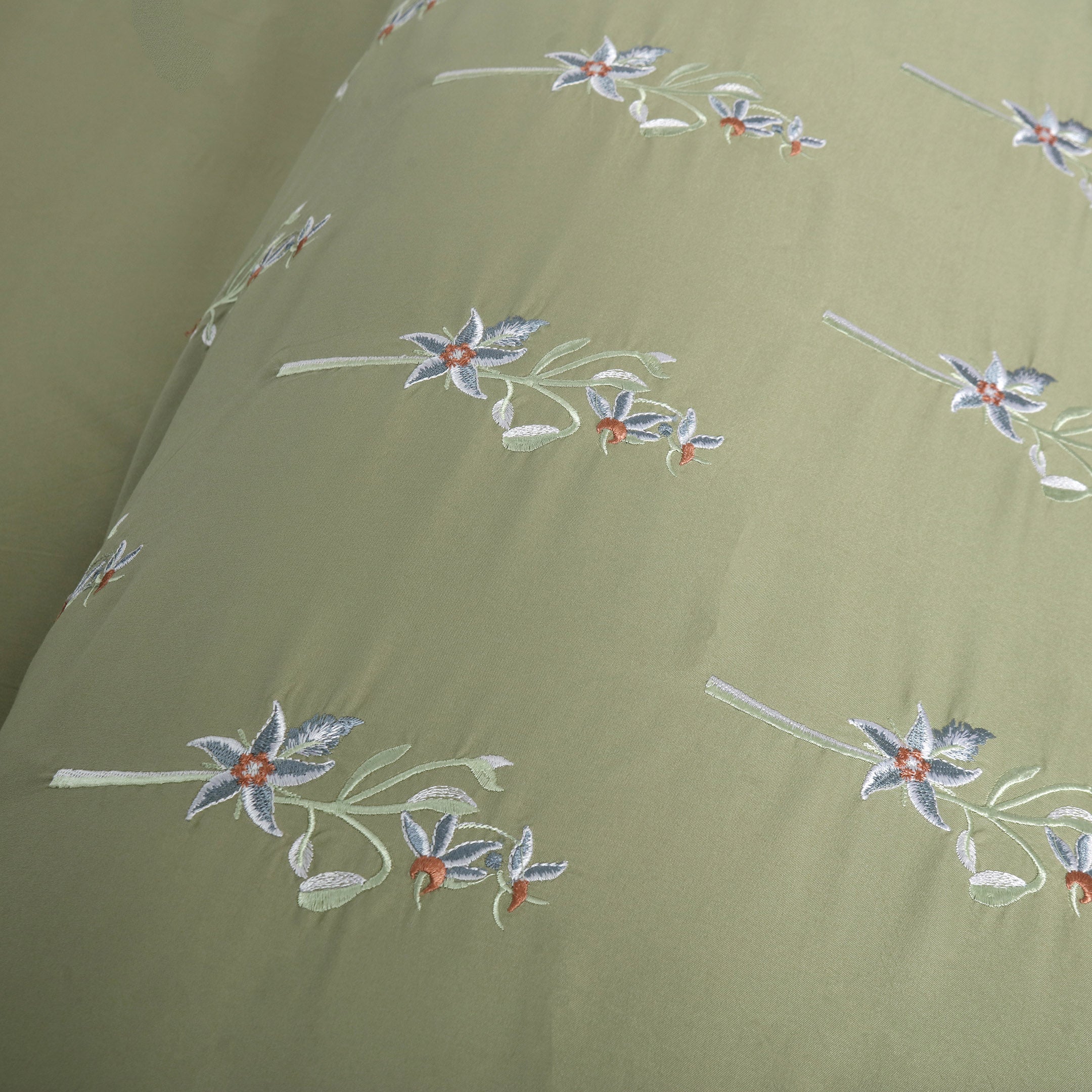 Sagewood Bloom Embroidered Duvet Cover Set