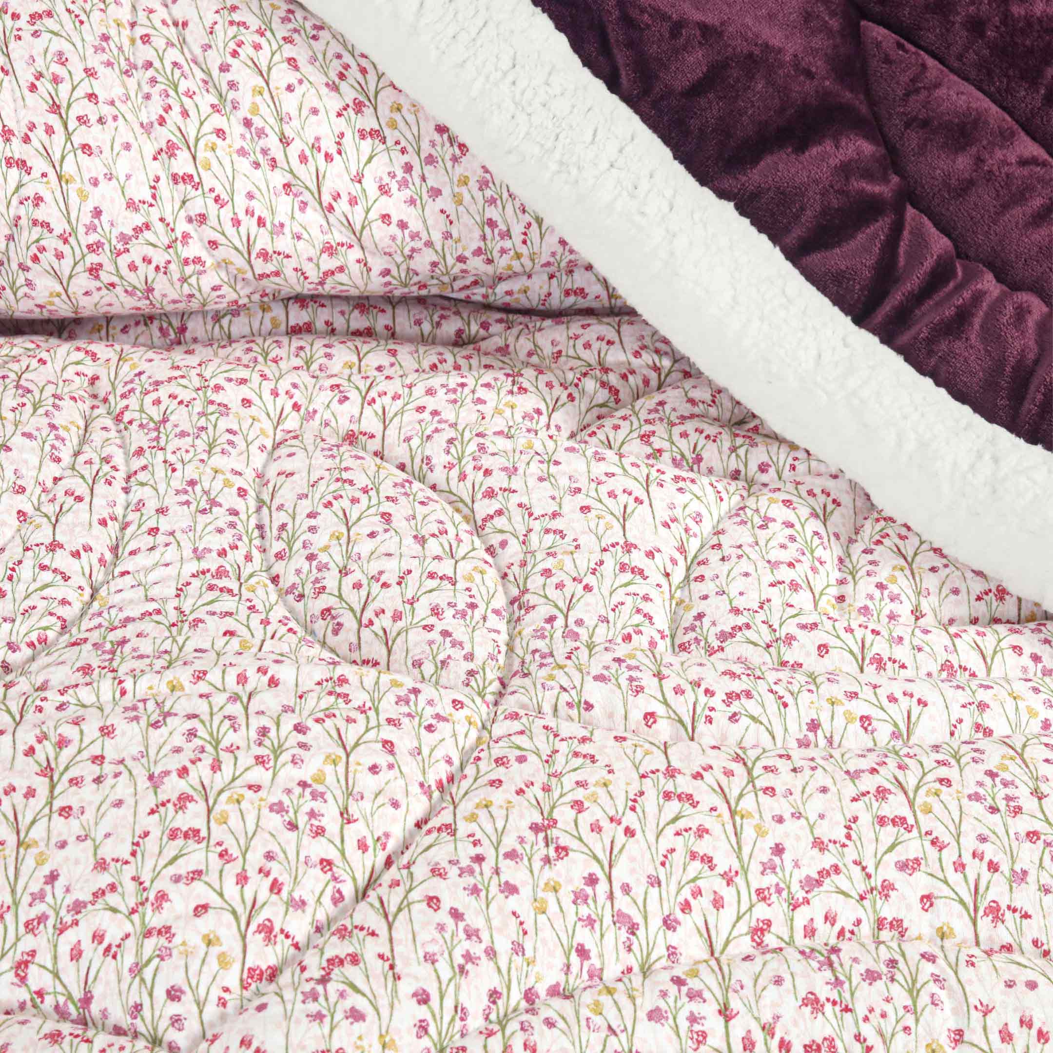 Frosted Petals-Marshmallow Bedding 7 pcs