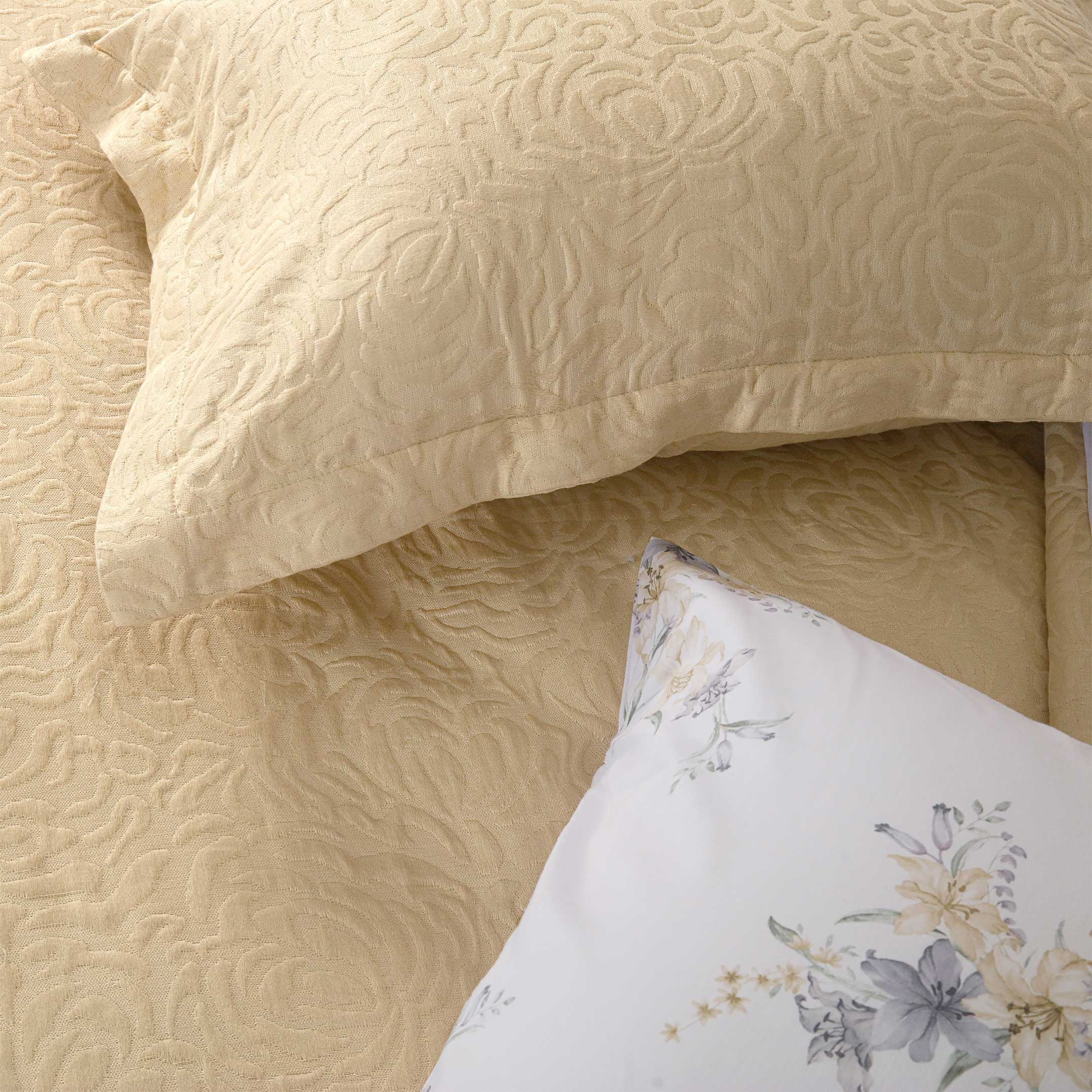 Ivory Serenity Jacquard Duvet Cover