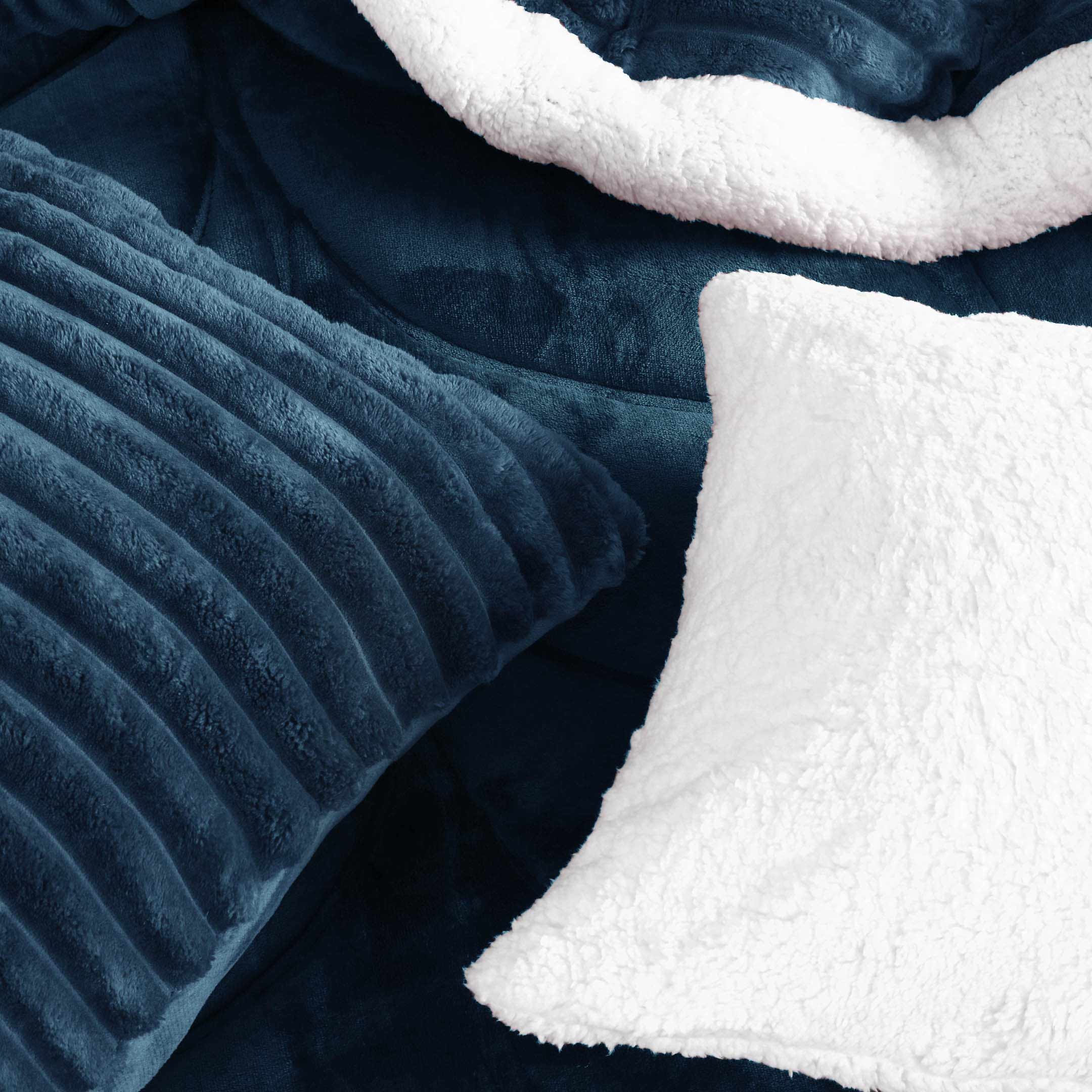 Heavy Weighted Fleece & Sherpa 7pcs Bedding Set-Blue Mirage