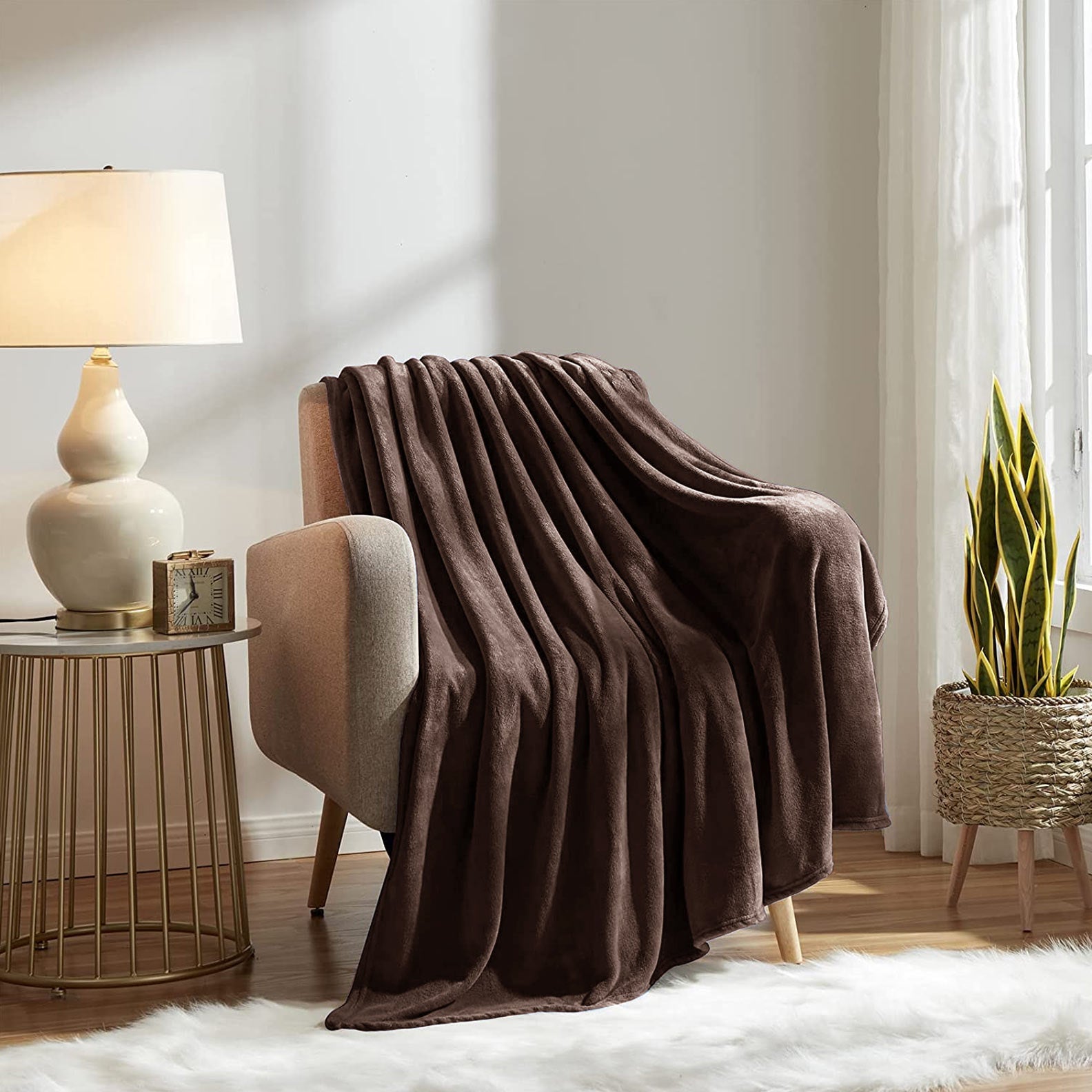 AC Plush Fleece Blanket Brown