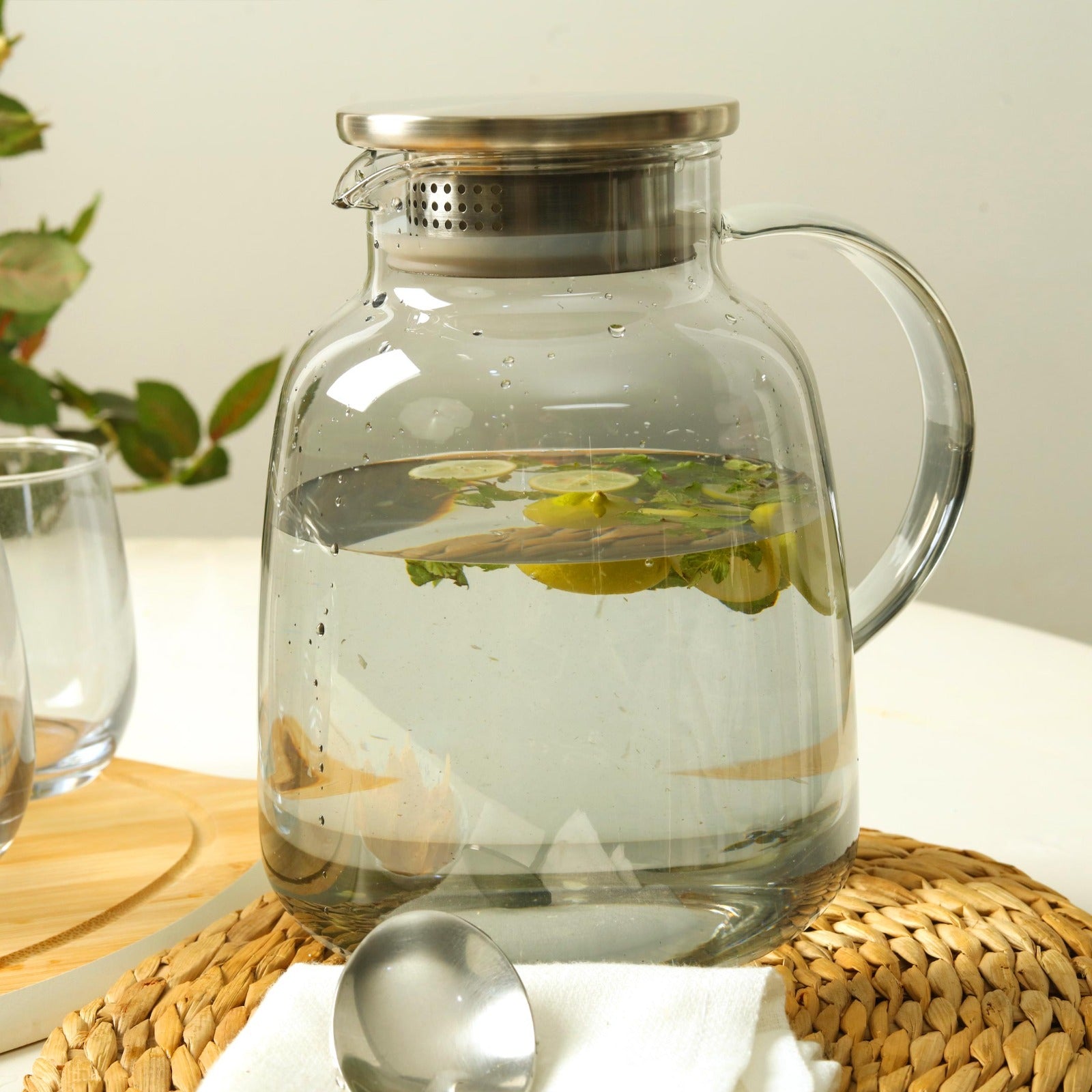 Borosilicate Glass Jug Set Silver with Stainless Steel Filter Lid - 7 Pcs