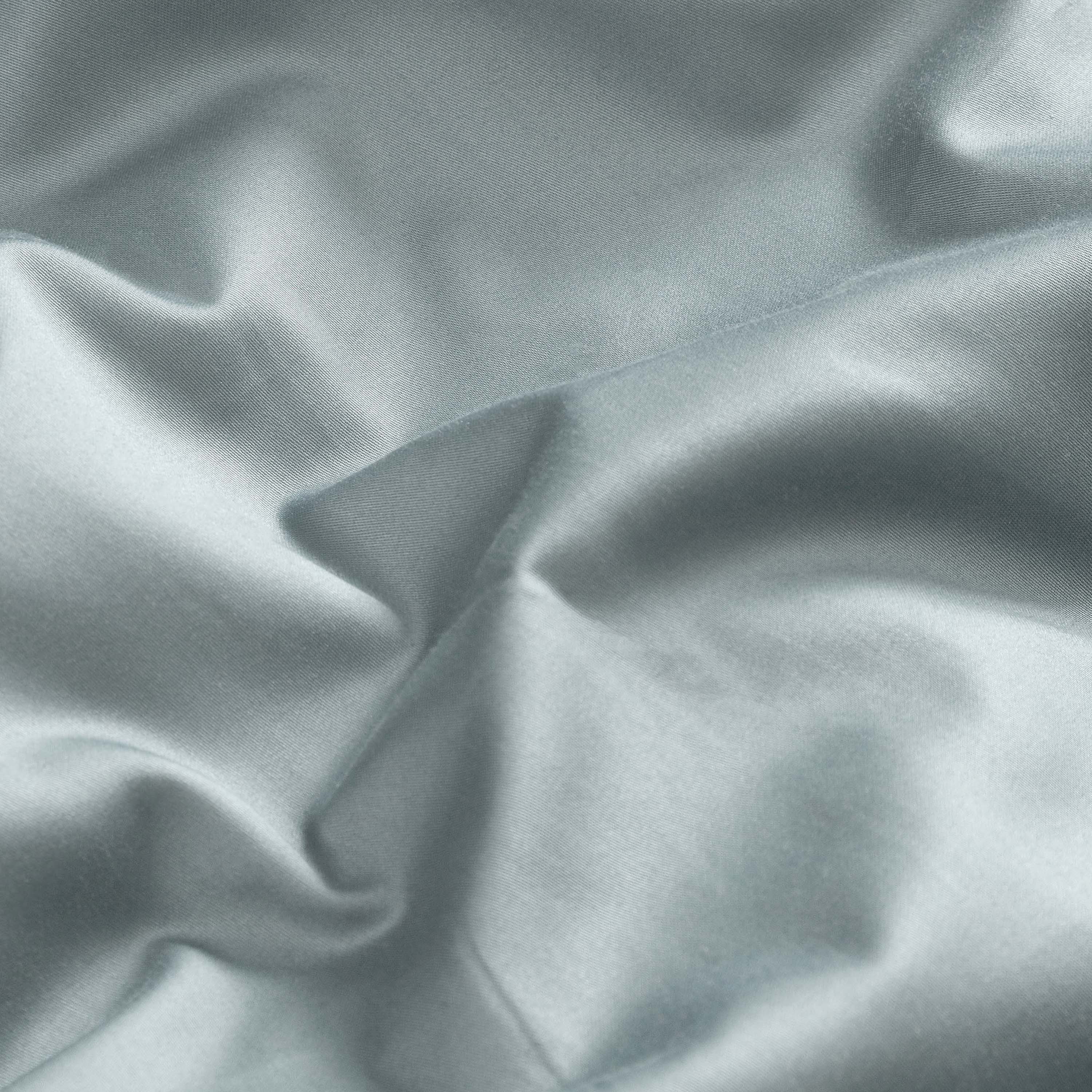 Gray Dawn Summer Duvet Cover