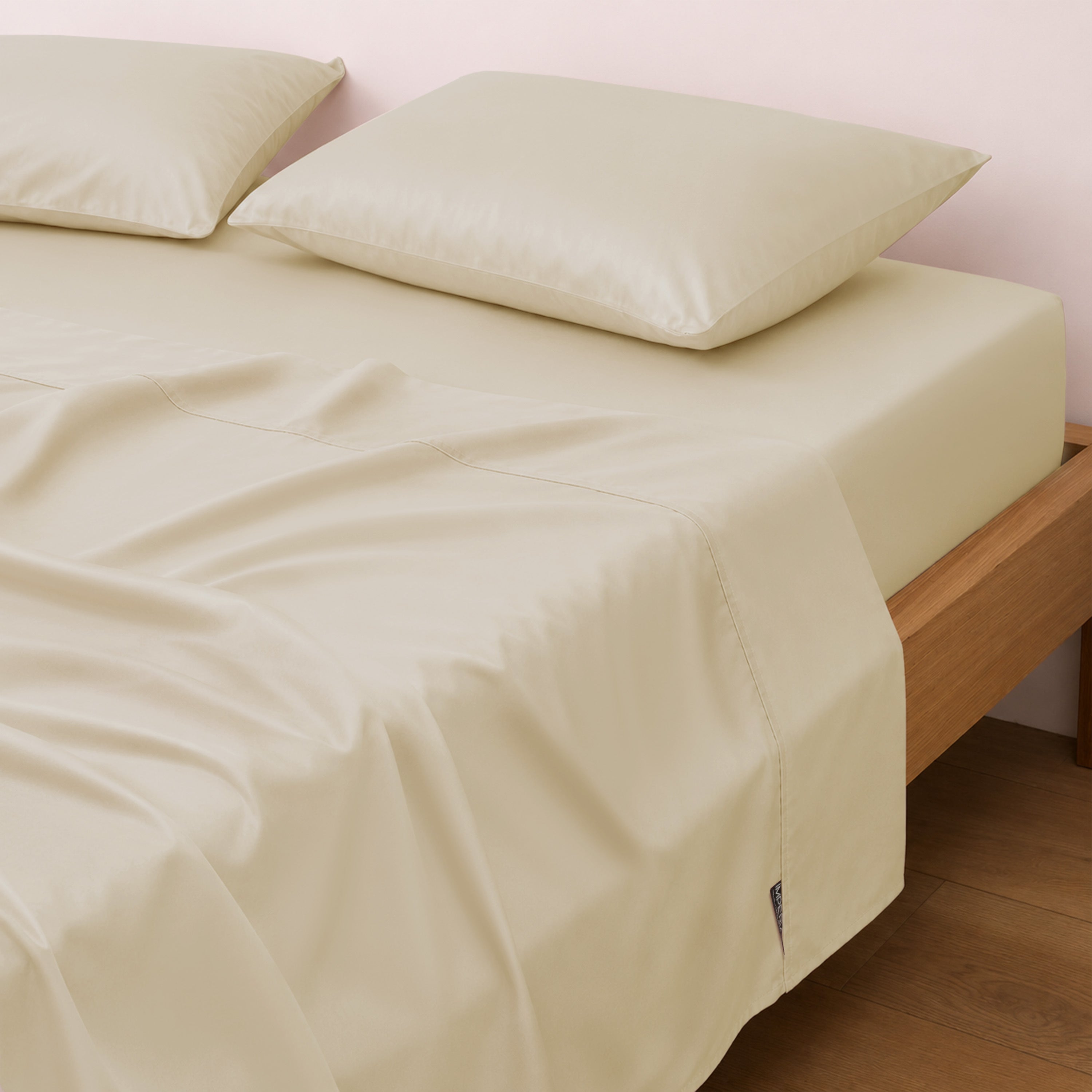 Ivory Bedsheet Set