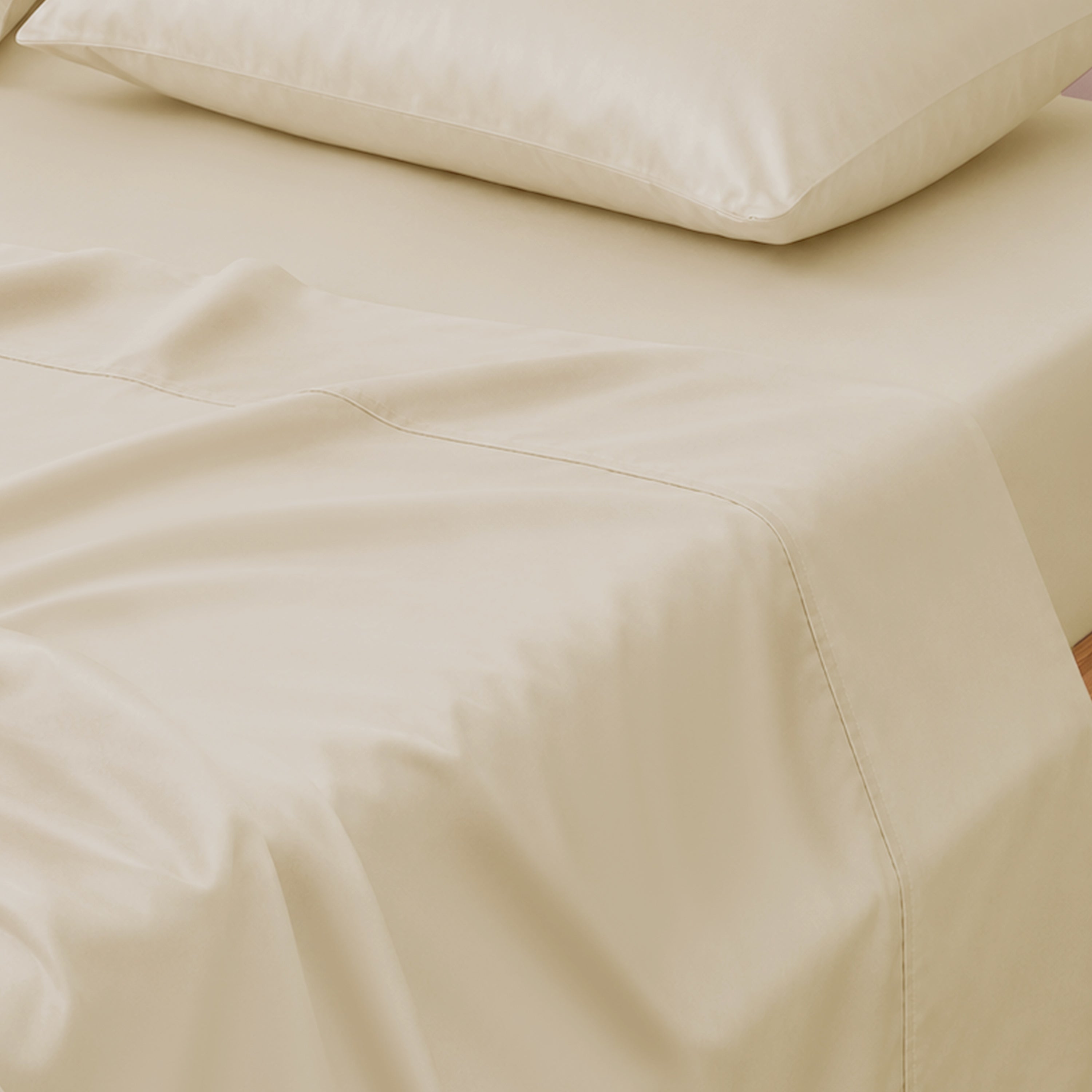 Ivory Bedsheet Set