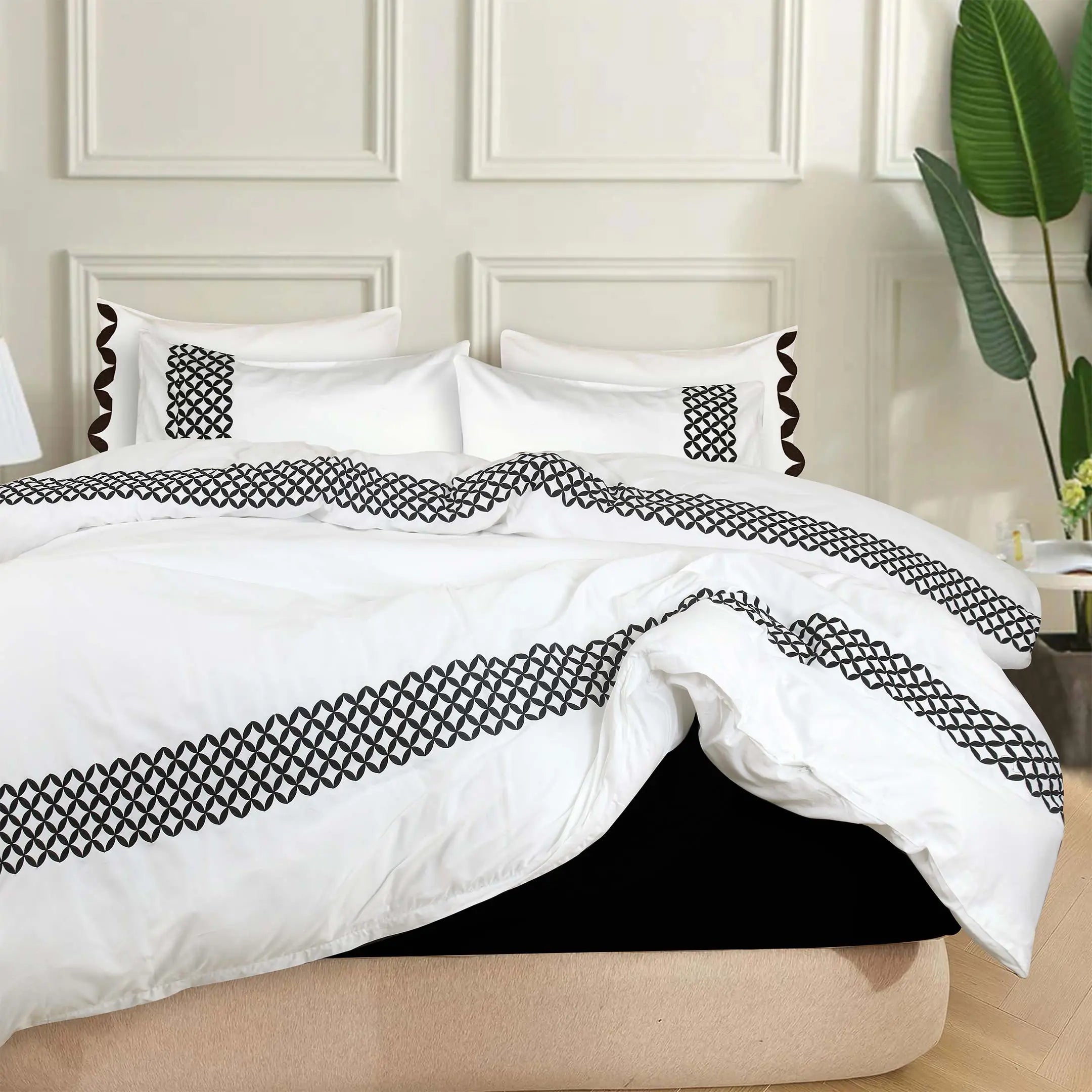Noir Grid Elegance Embroidered Duvet Cover