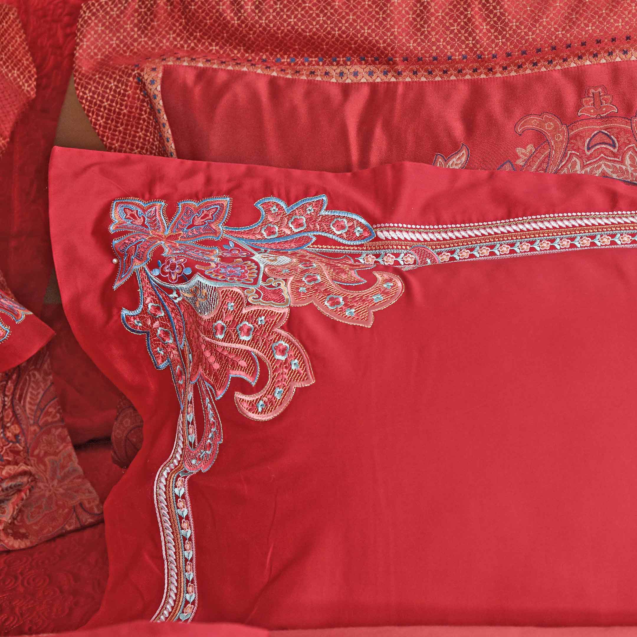 Sangria Cotton Jacquard Yarn Dyed Bedding Set- 10 Pcs