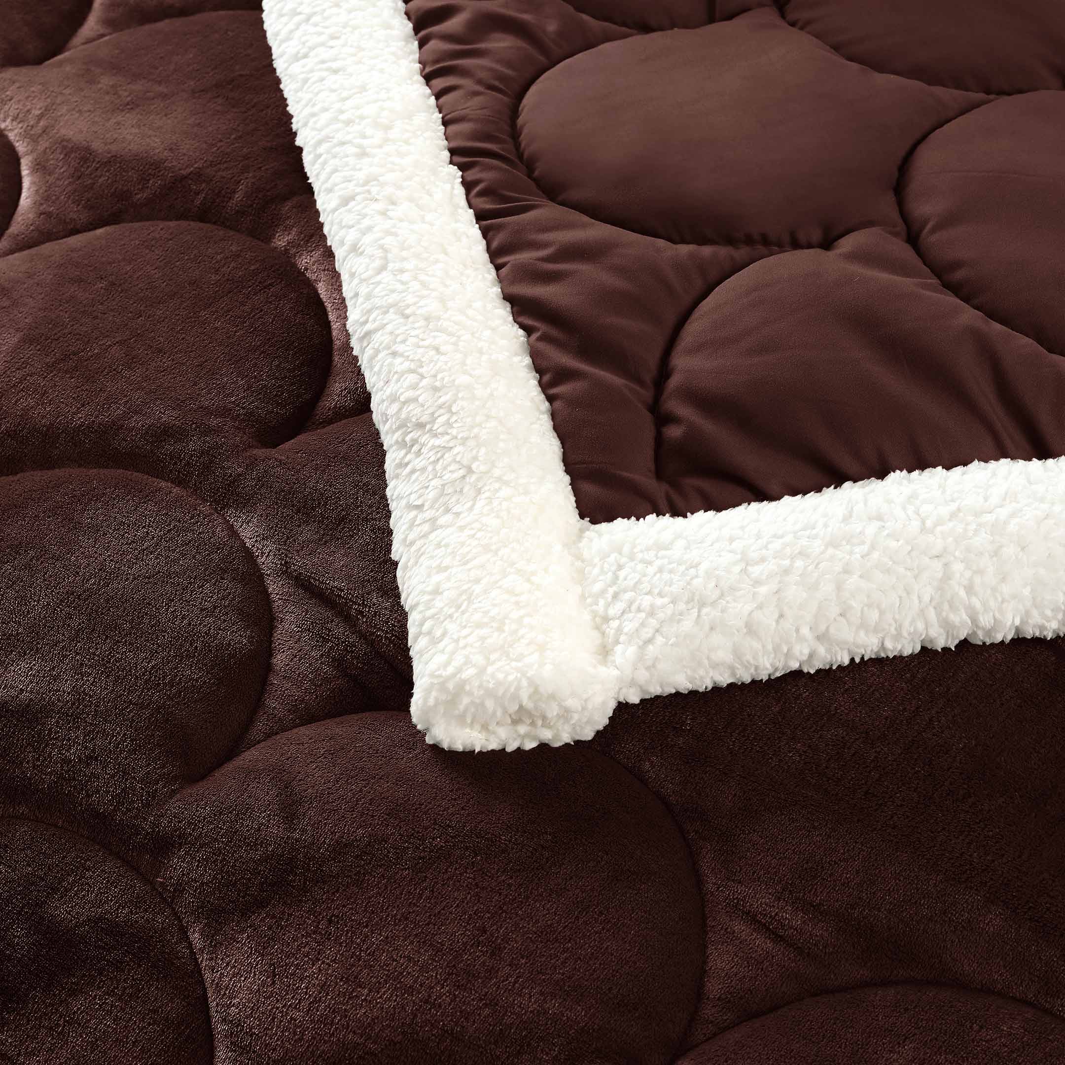 Seashell Quilted Fleece Comforter Set 6pcs Brown