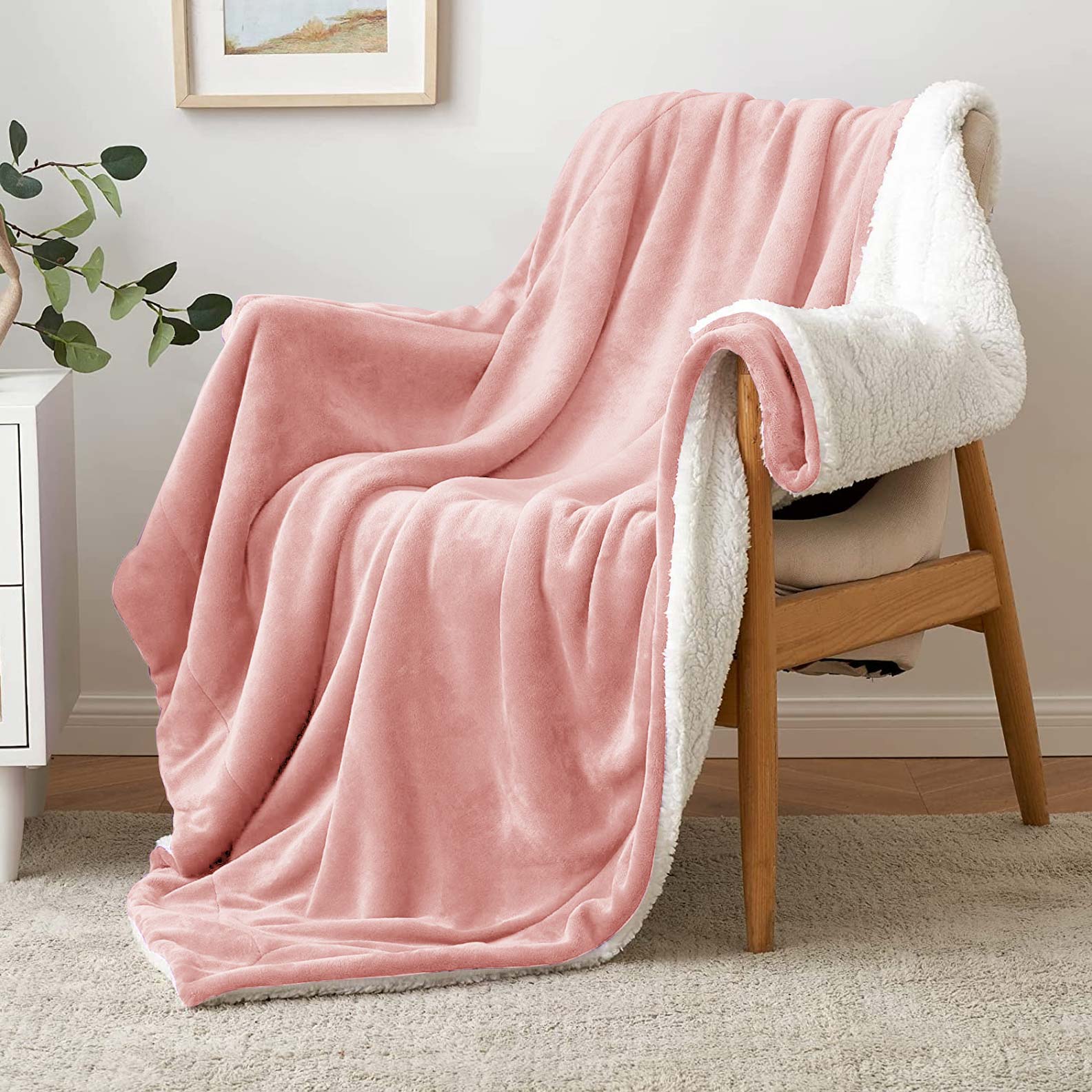 Ultra Soft Sherpa Throw Blanket - Dusky Rose