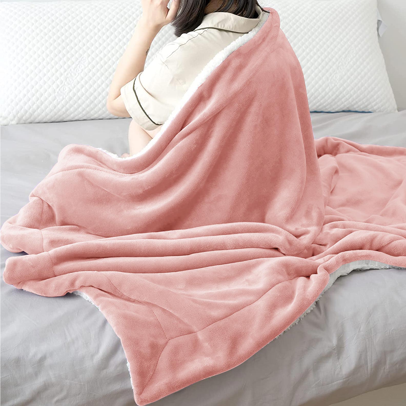 Ultra Soft Sherpa Throw Blanket - Dusky Rose