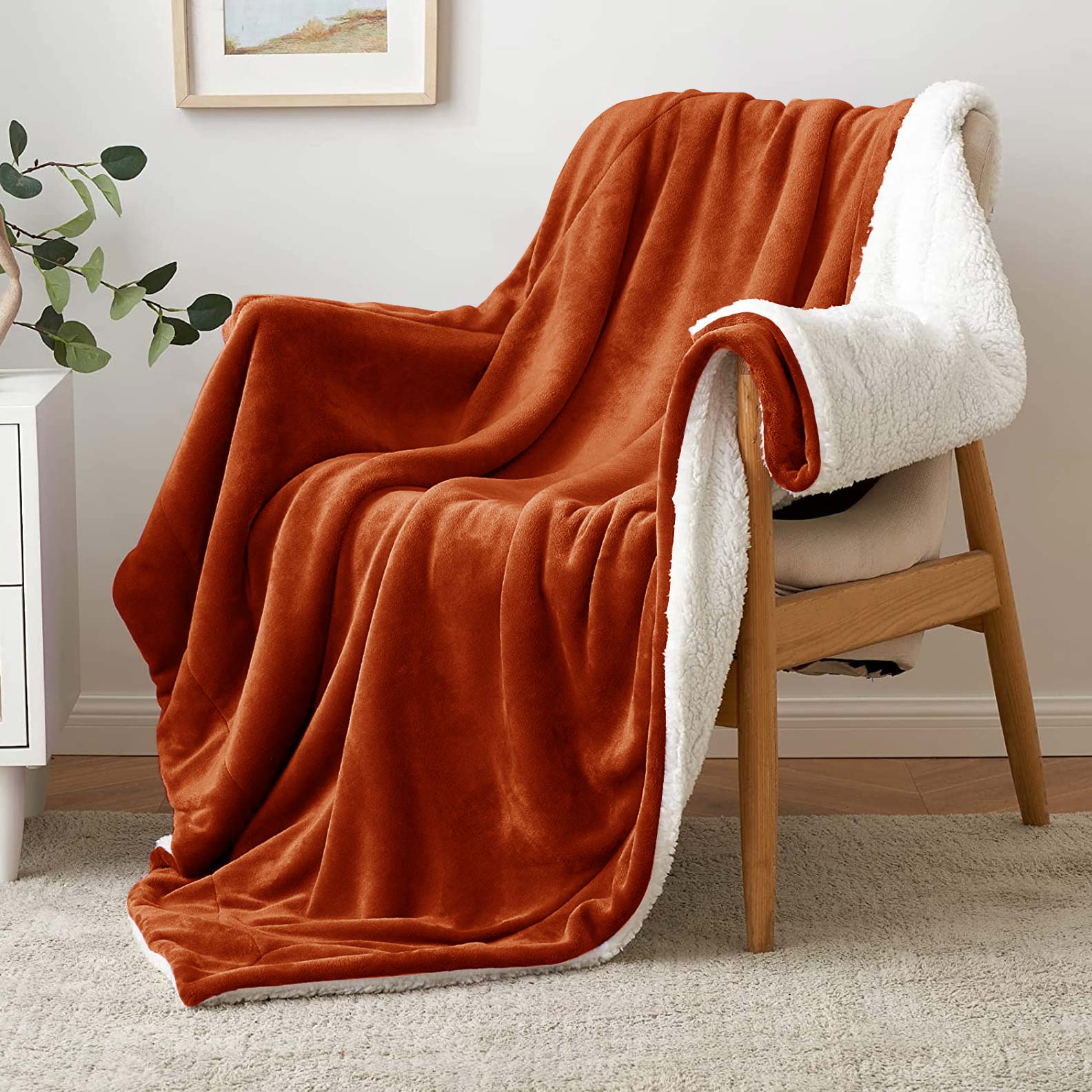 Ultra Soft Sherpa Throw Blanket Rust