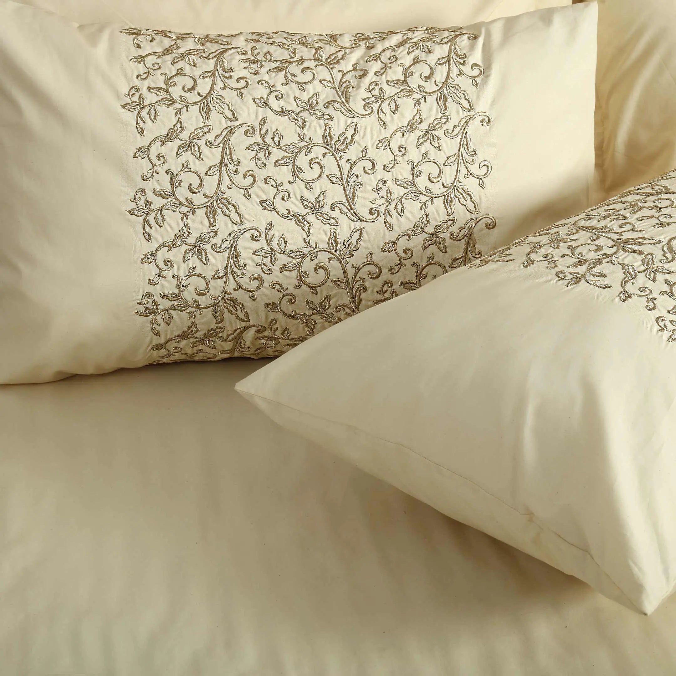 Vanilla Vines Duvet Cover Set