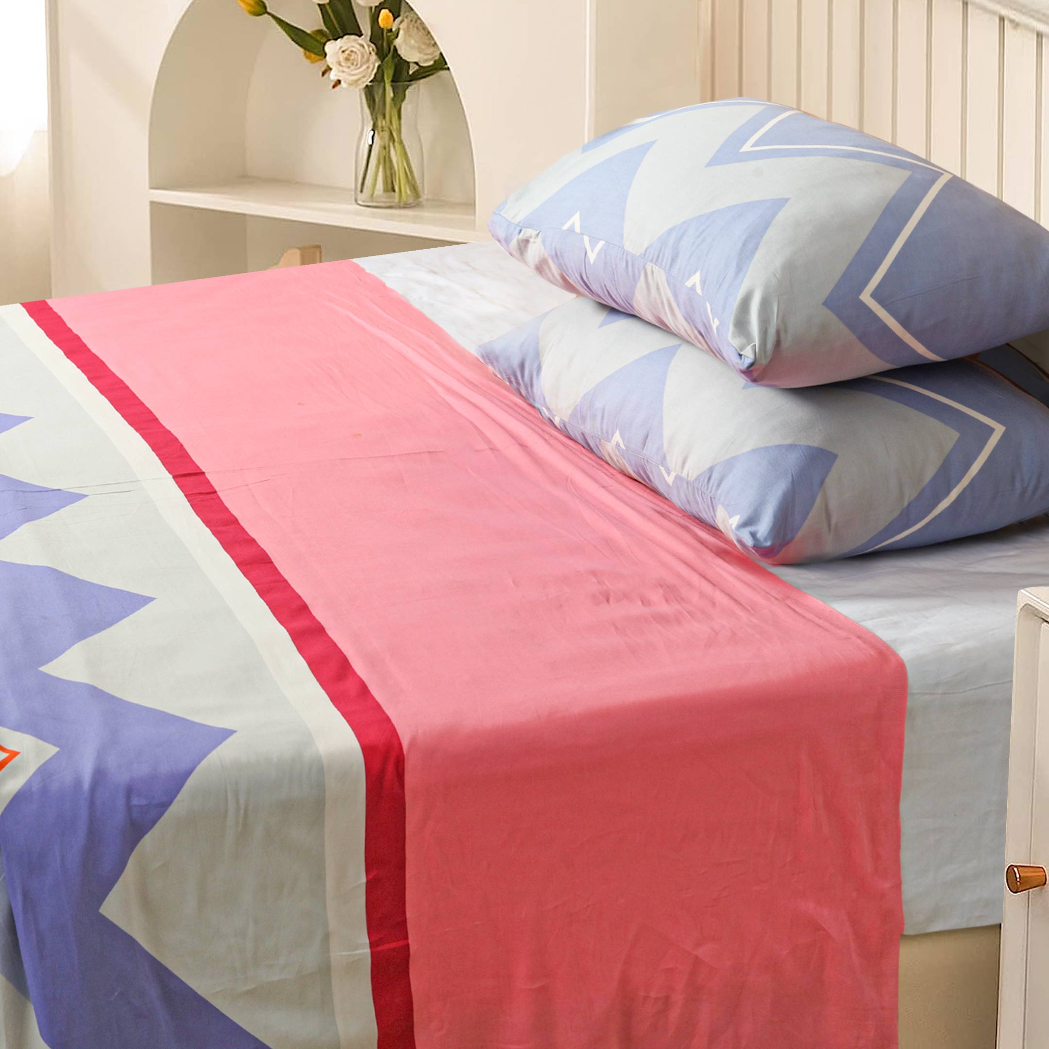 Zig Zag Pattern Cotton Satin Bedsheet Set- 3 Pcs