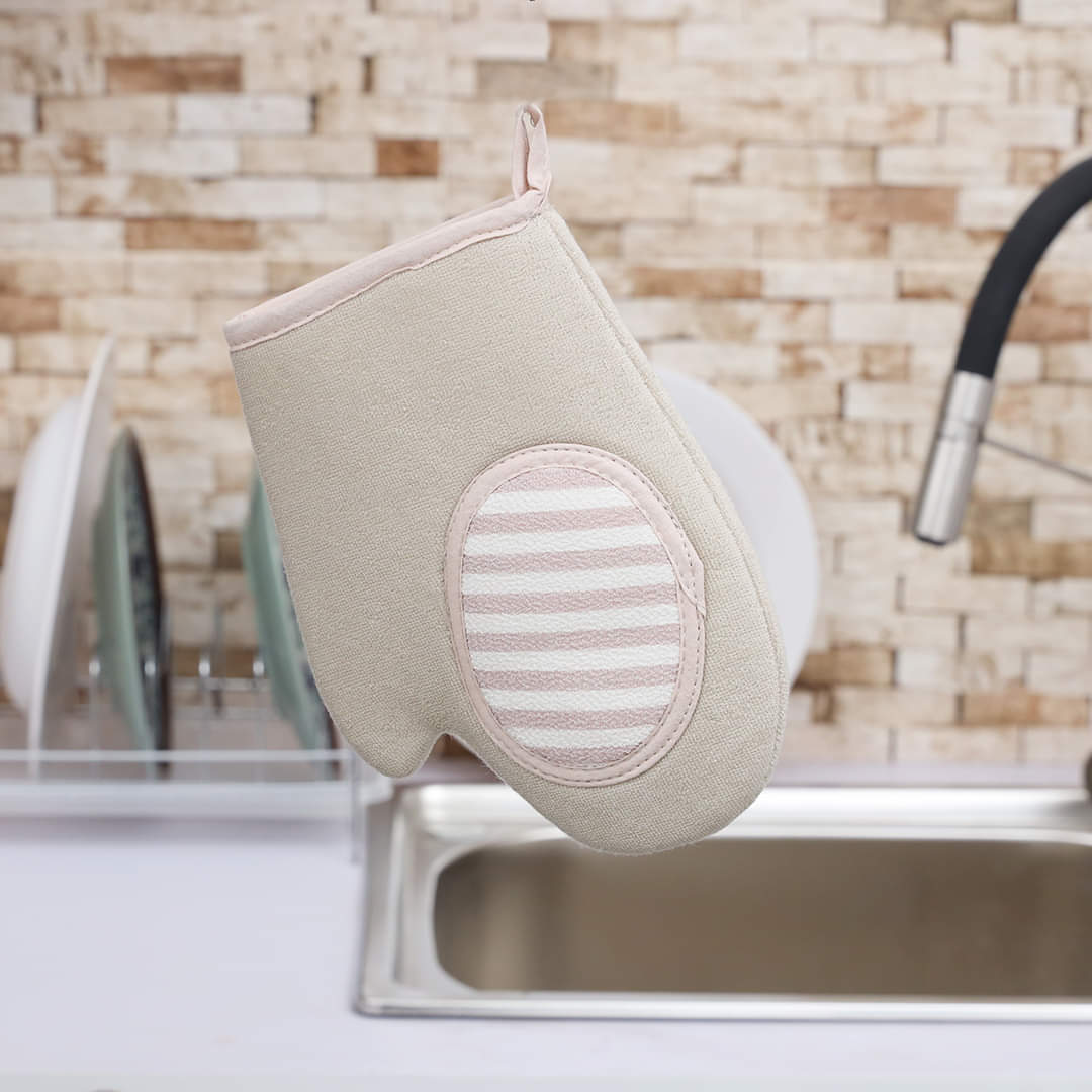 Scrub Gloves With Exfoliating Sponge