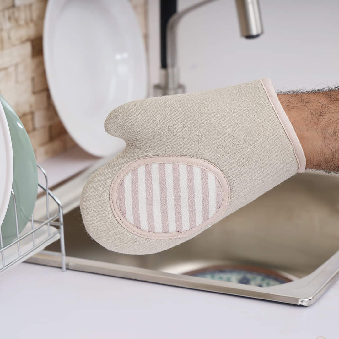 Scrub Gloves With Exfoliating Sponge