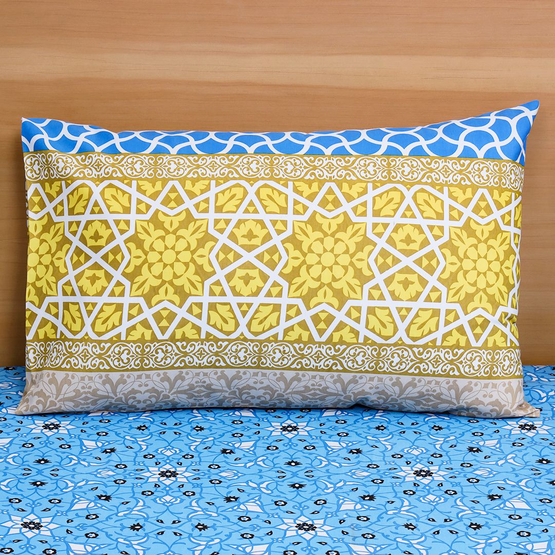 Floral Pattern Rich Cotton Bedsheet Set- 3 Pcs