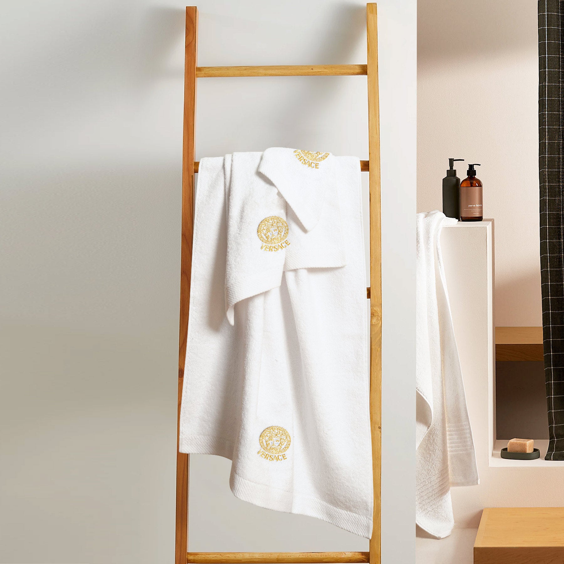 2-Pcs Versace Embroidered Towel Set