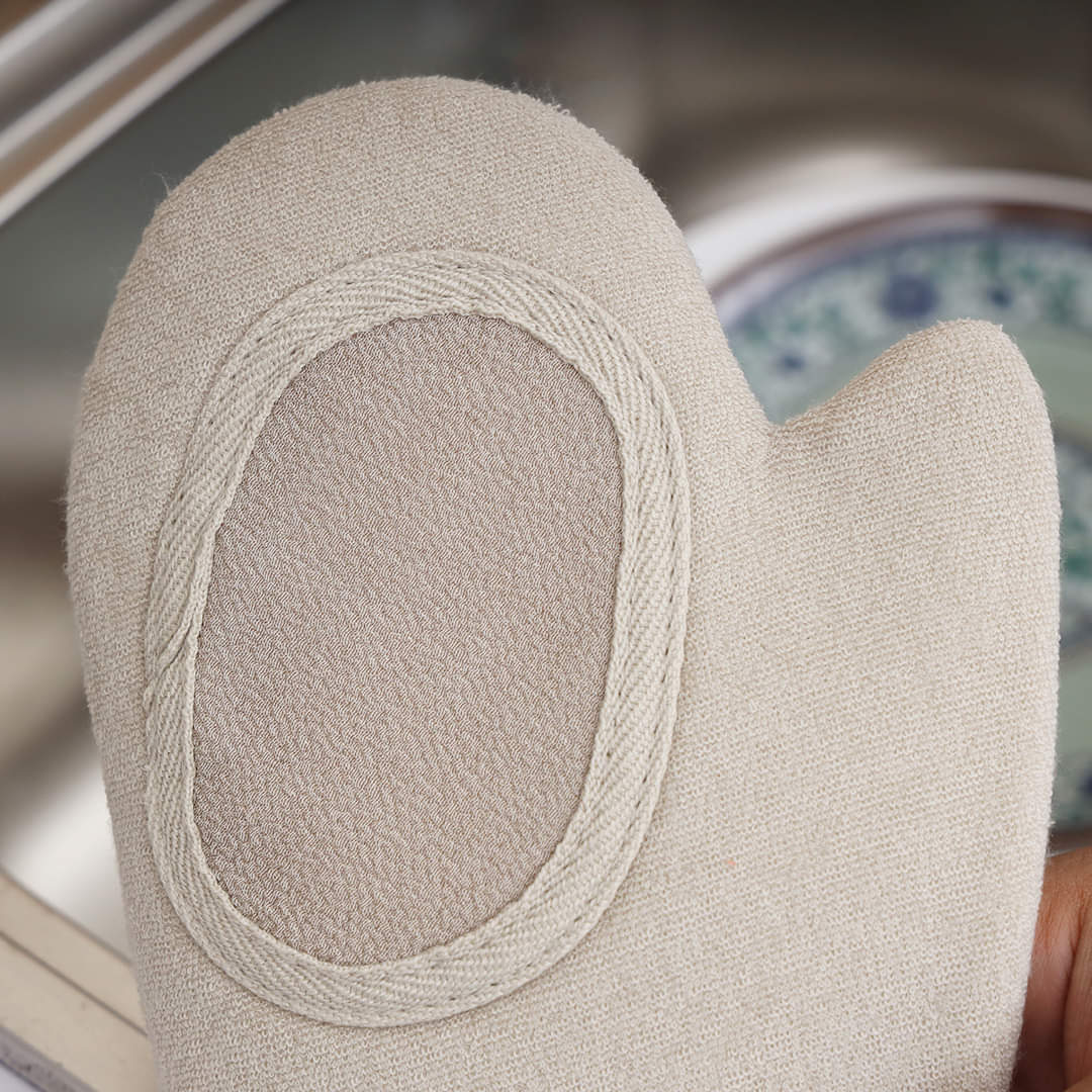 Scrub Gloves With Patchy Sponge