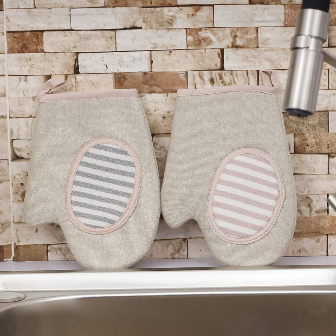 Scrub Gloves With Exfoliating Sponge