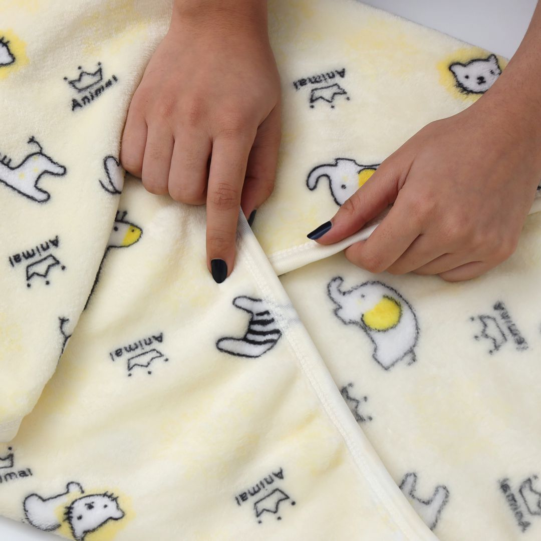 Premier Fleece Hooded Wrapping sheet