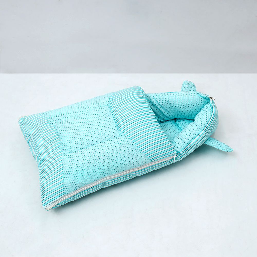 Little Speckled Baby Carry Nest