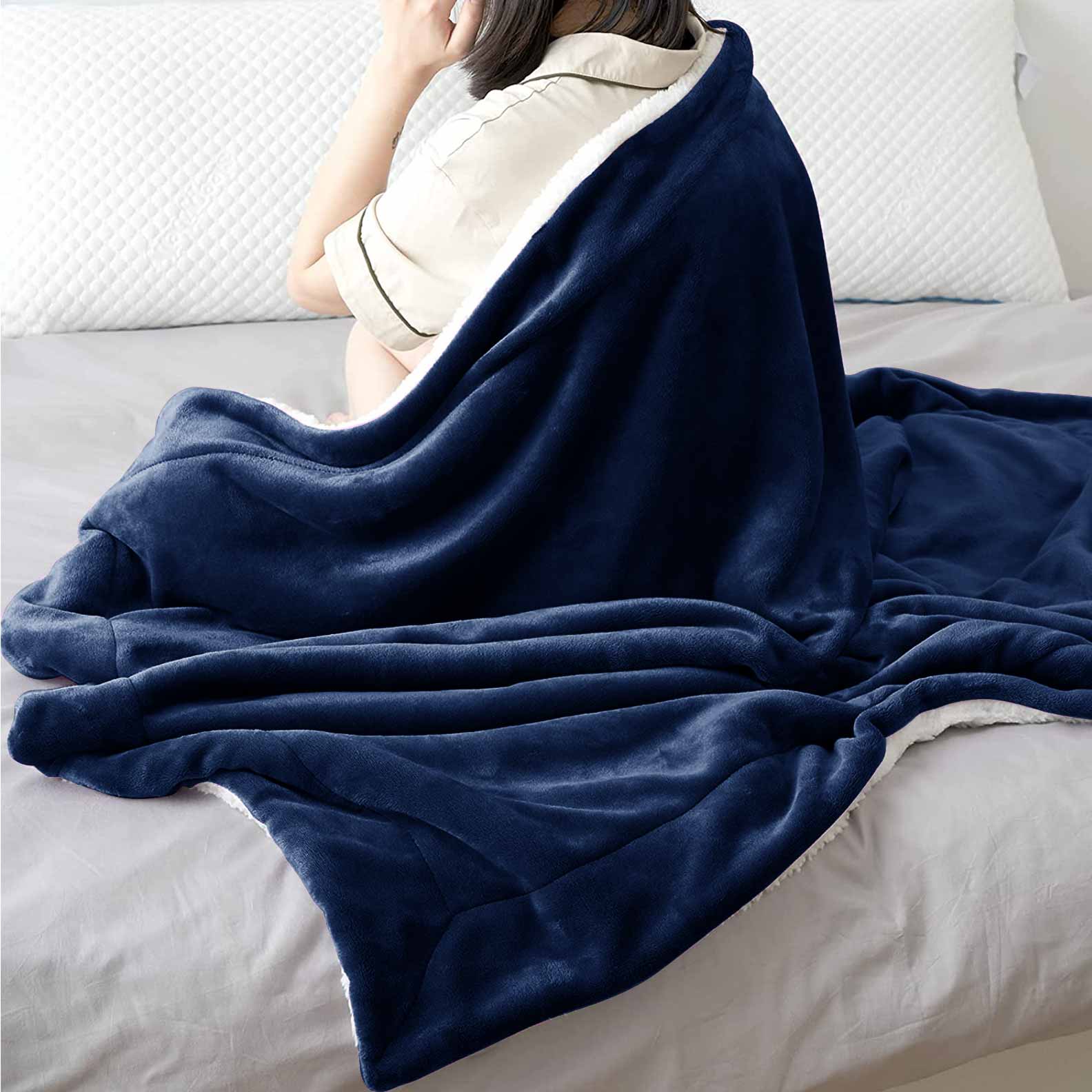 Ultra Soft Sherpa Throw Blanket - Navy