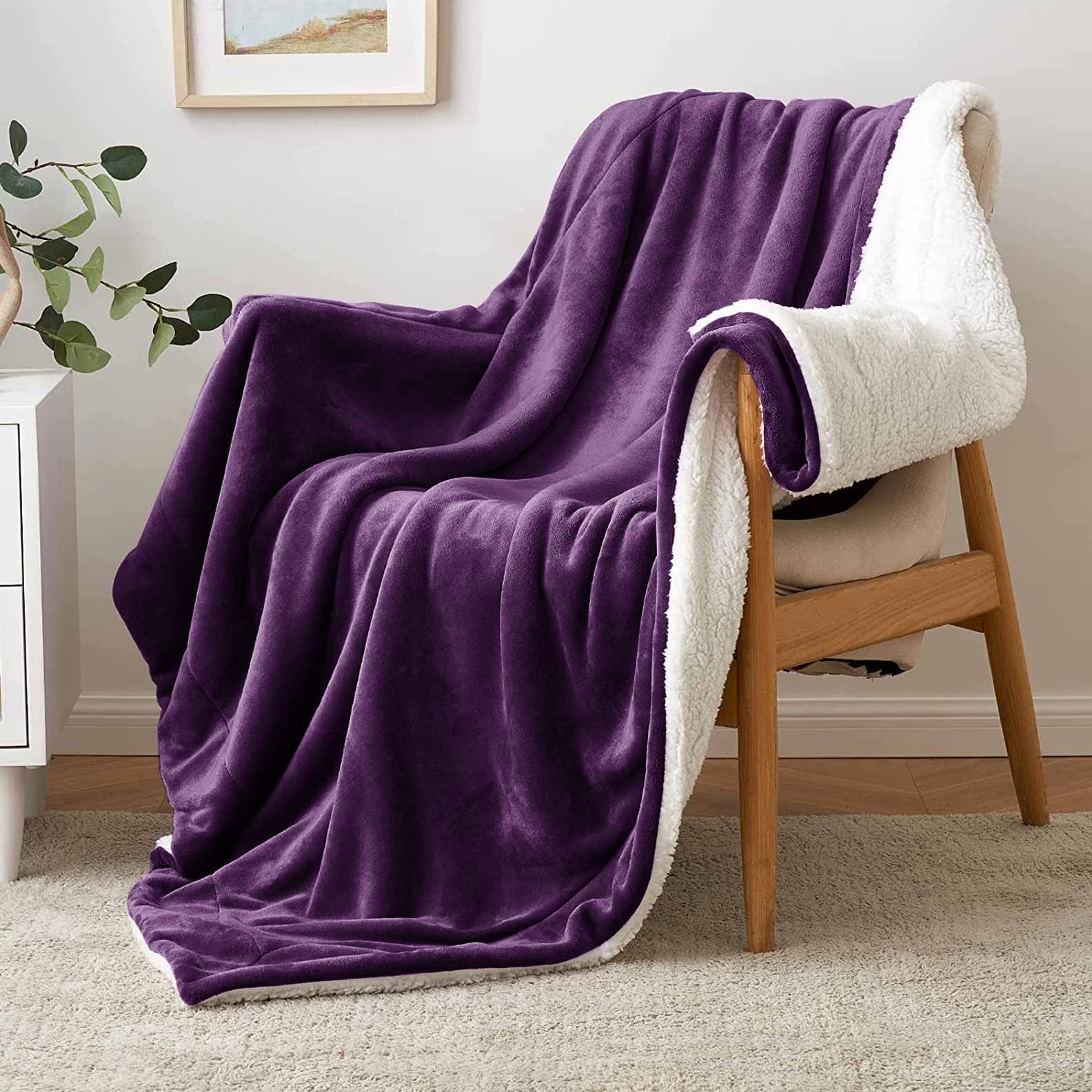 Ultra Soft Sherpa Throw Blanket - Plum