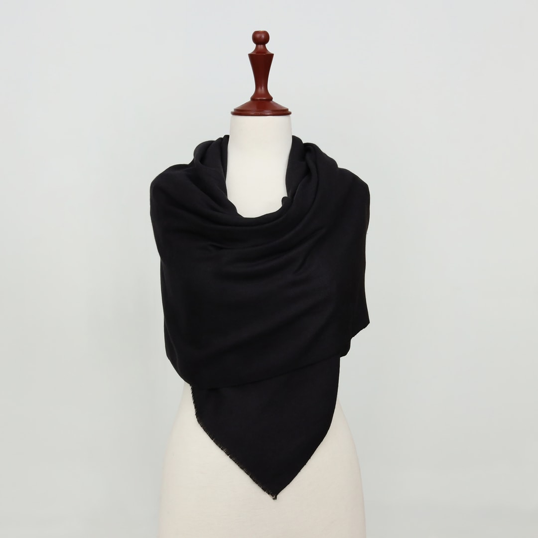 Plain Winsome Classic Cashmere Scarves
