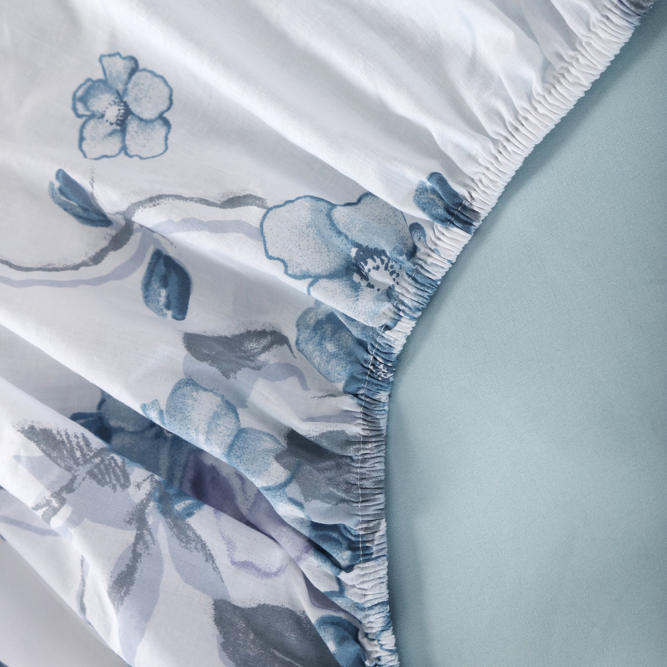 Floral Frost 3-piece Fitted Sheet Set