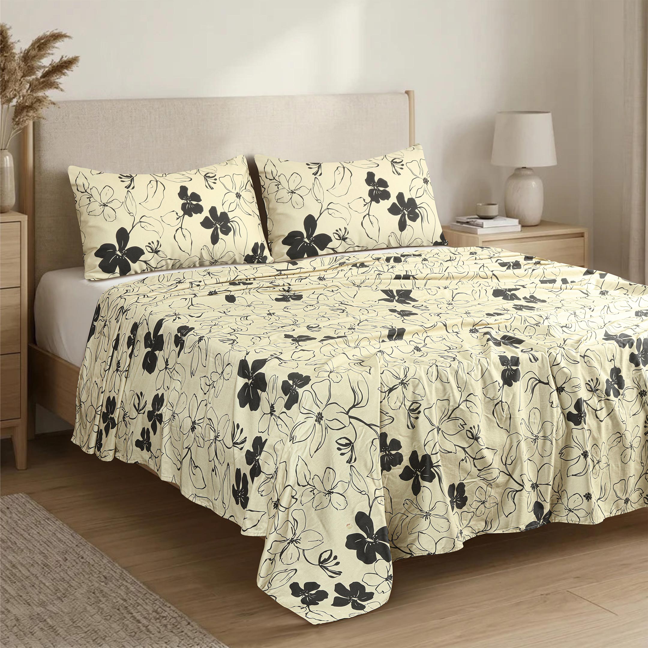 Ivory Elegance Bedsheet Set