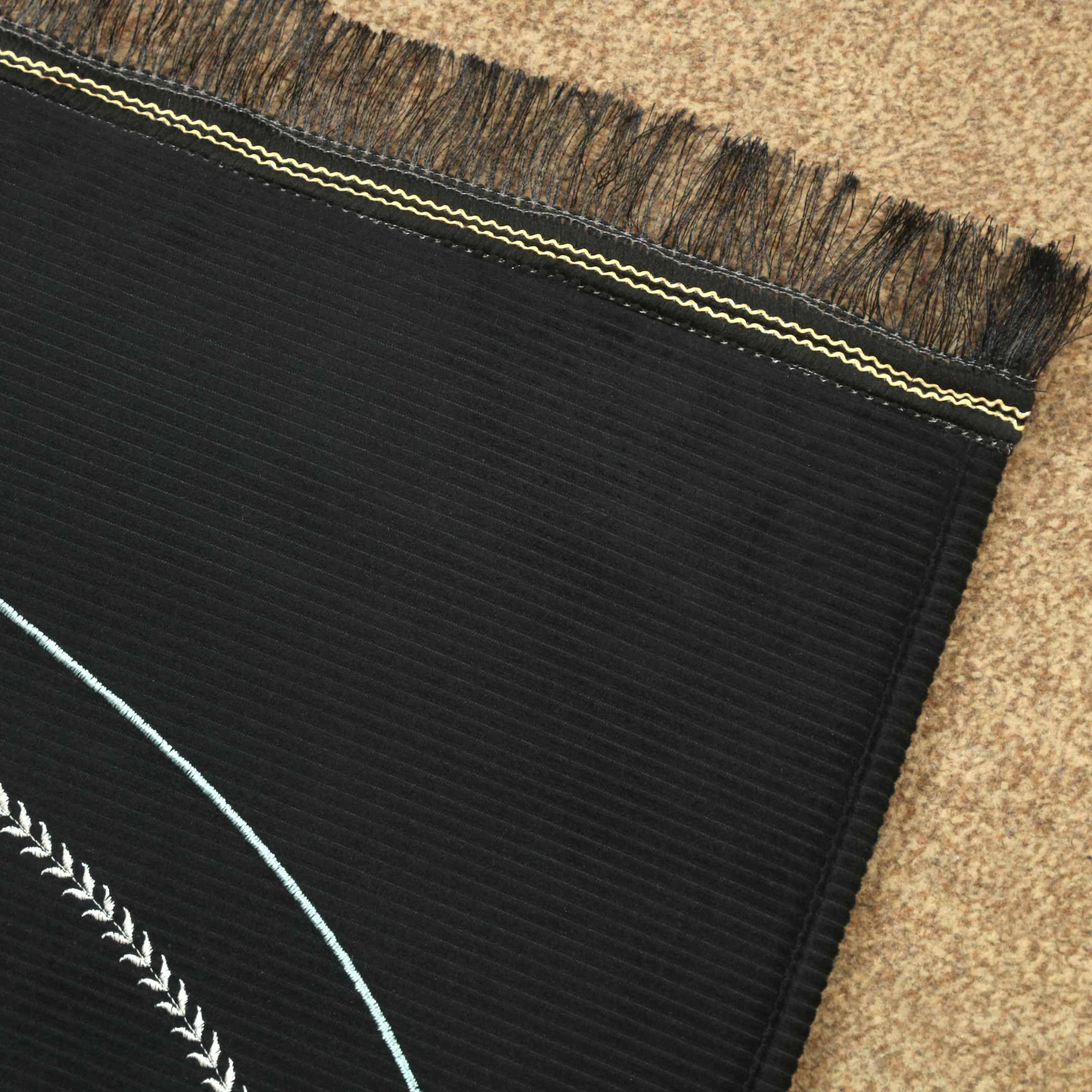 RUH-E-RIYADH Embroidered Velvet Prayermat