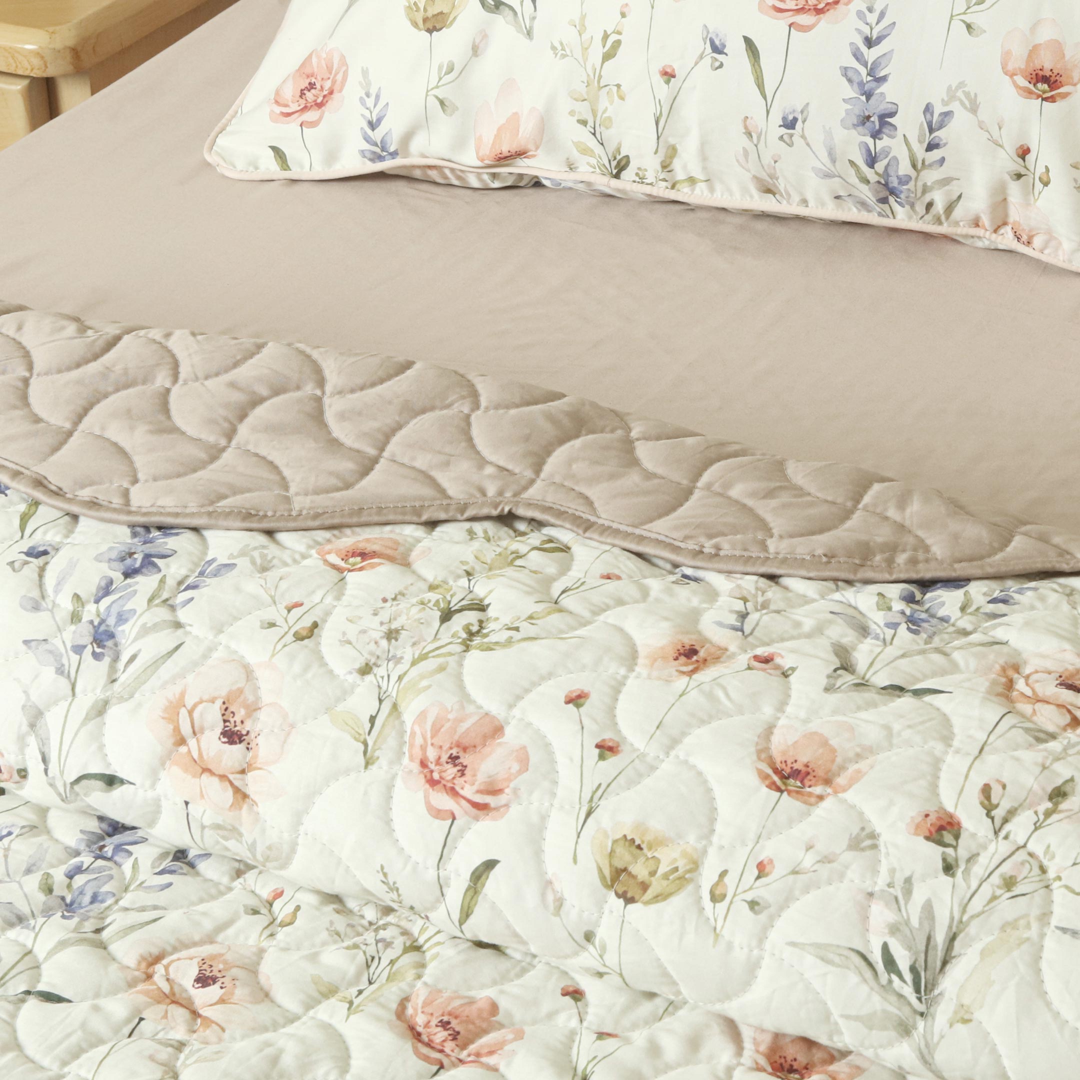Blossom Serende Summer Quilted Bedspread-3pc Set