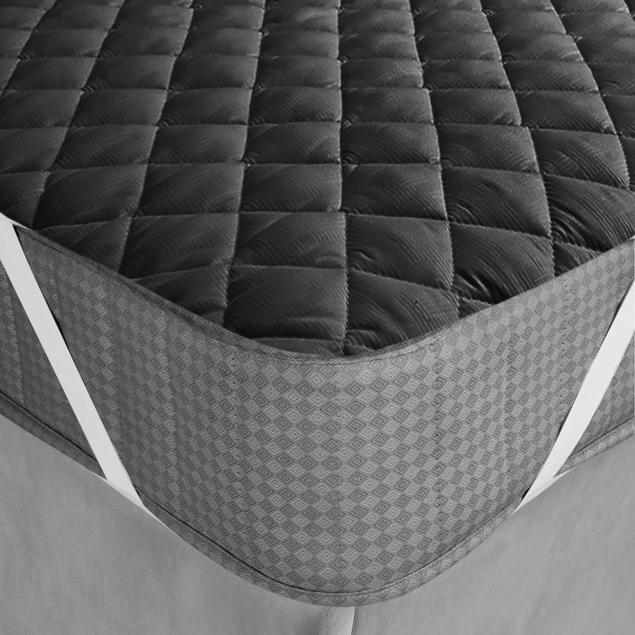 Waterproof Quilted Mattress Protectors With Elastic Strap Black