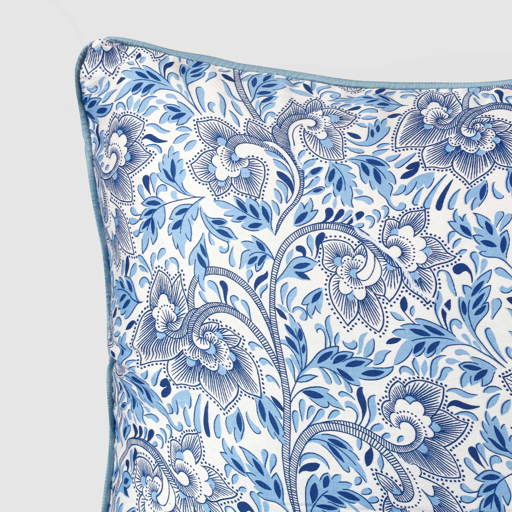 Serene Paisley Printed Cushion Cover