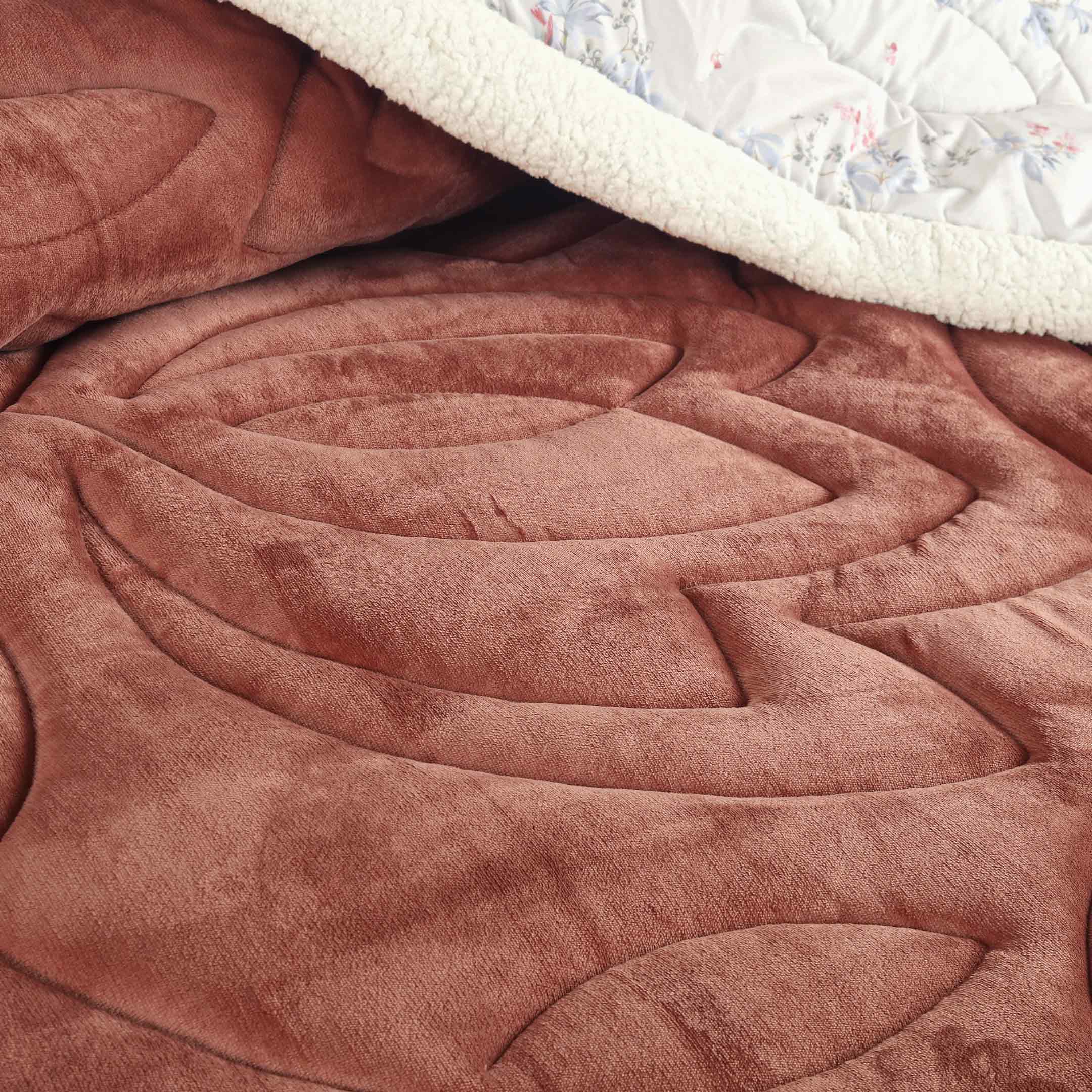 Pastel Bloom-Marshmallow Bedding 7 pcs