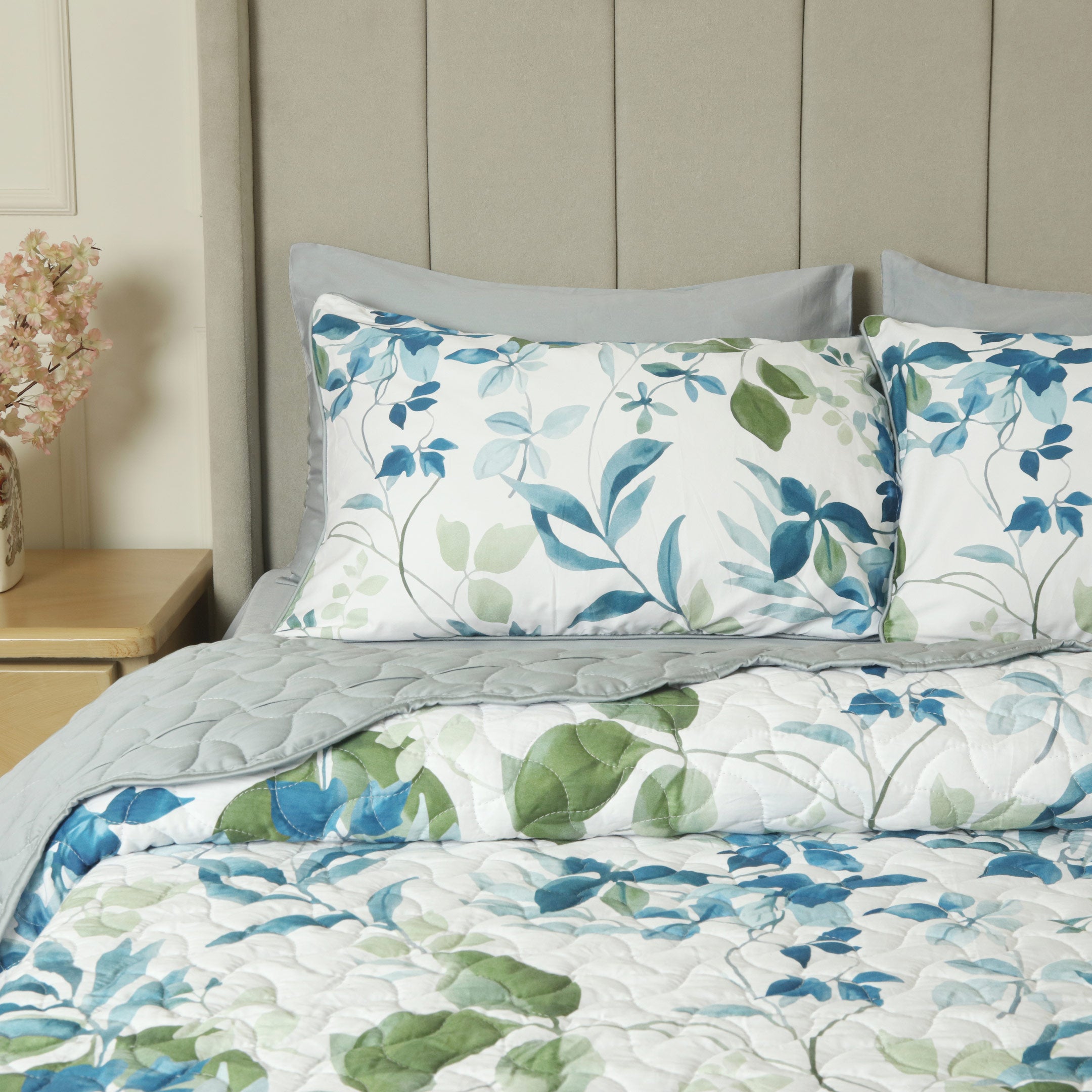 Blue Orchard Summer Quilted Bedspread-3pc Set