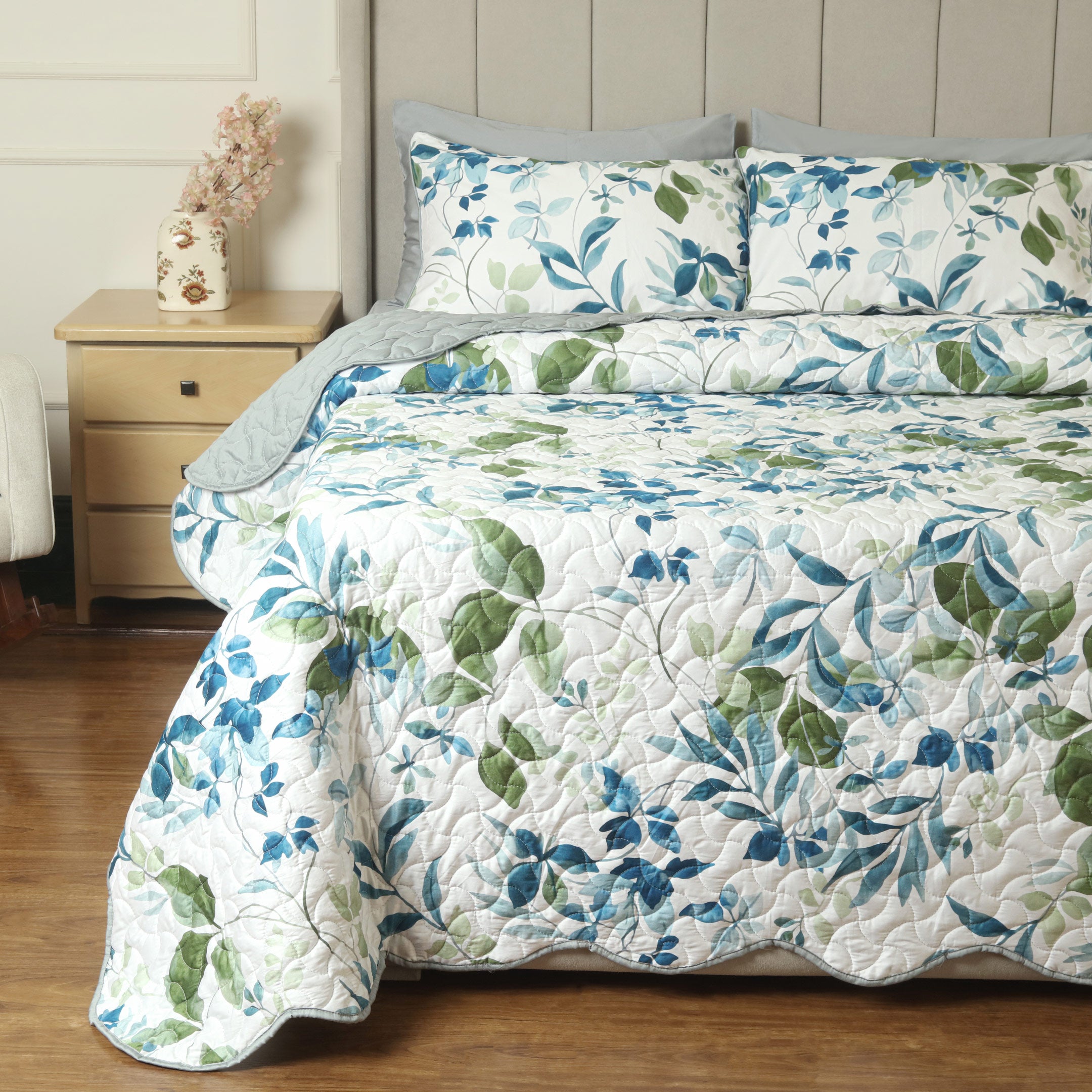 Blue Orchard Summer Quilted Bedspread-3pc Set