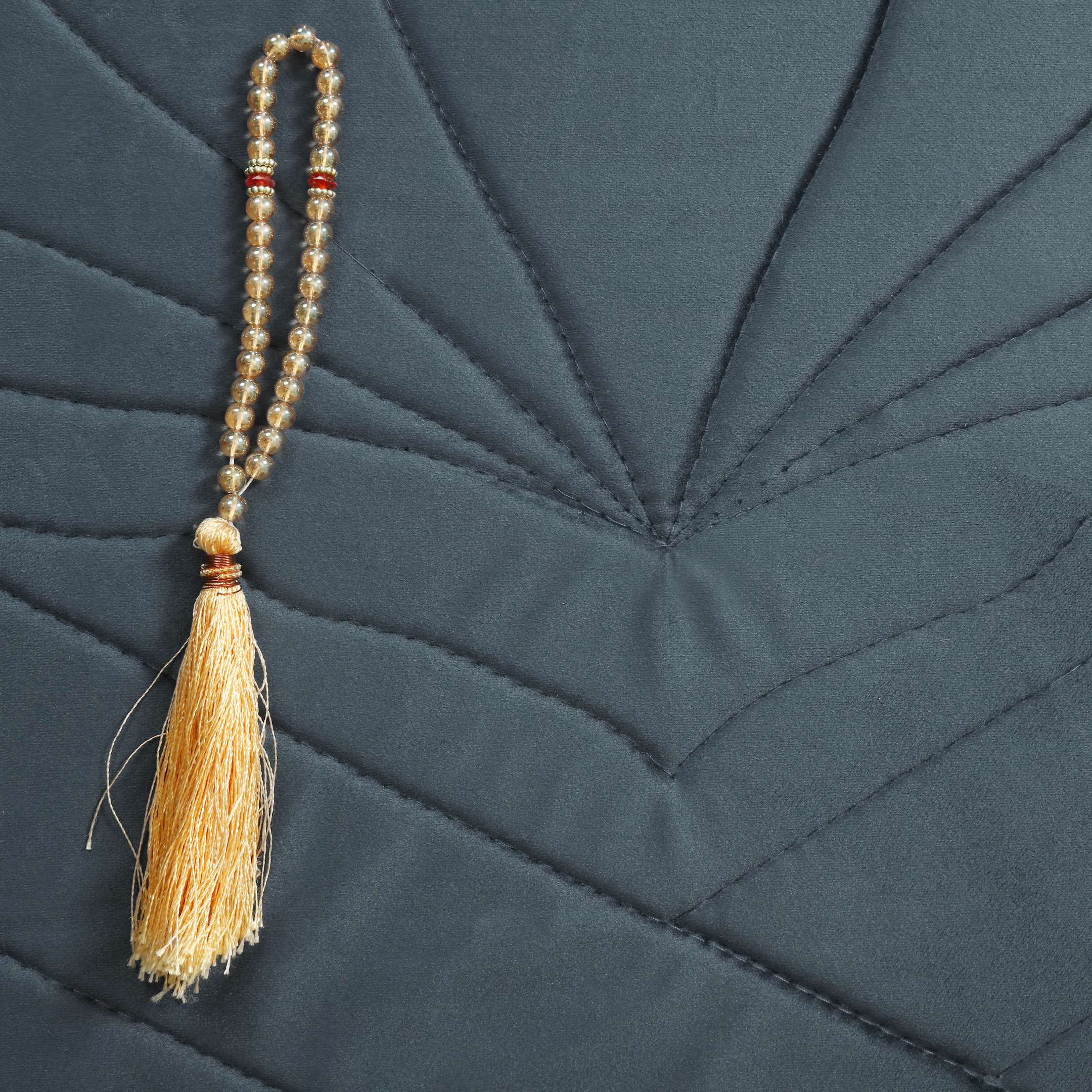 Turkish Style Quilted Velvet Padded Prayermat Grey