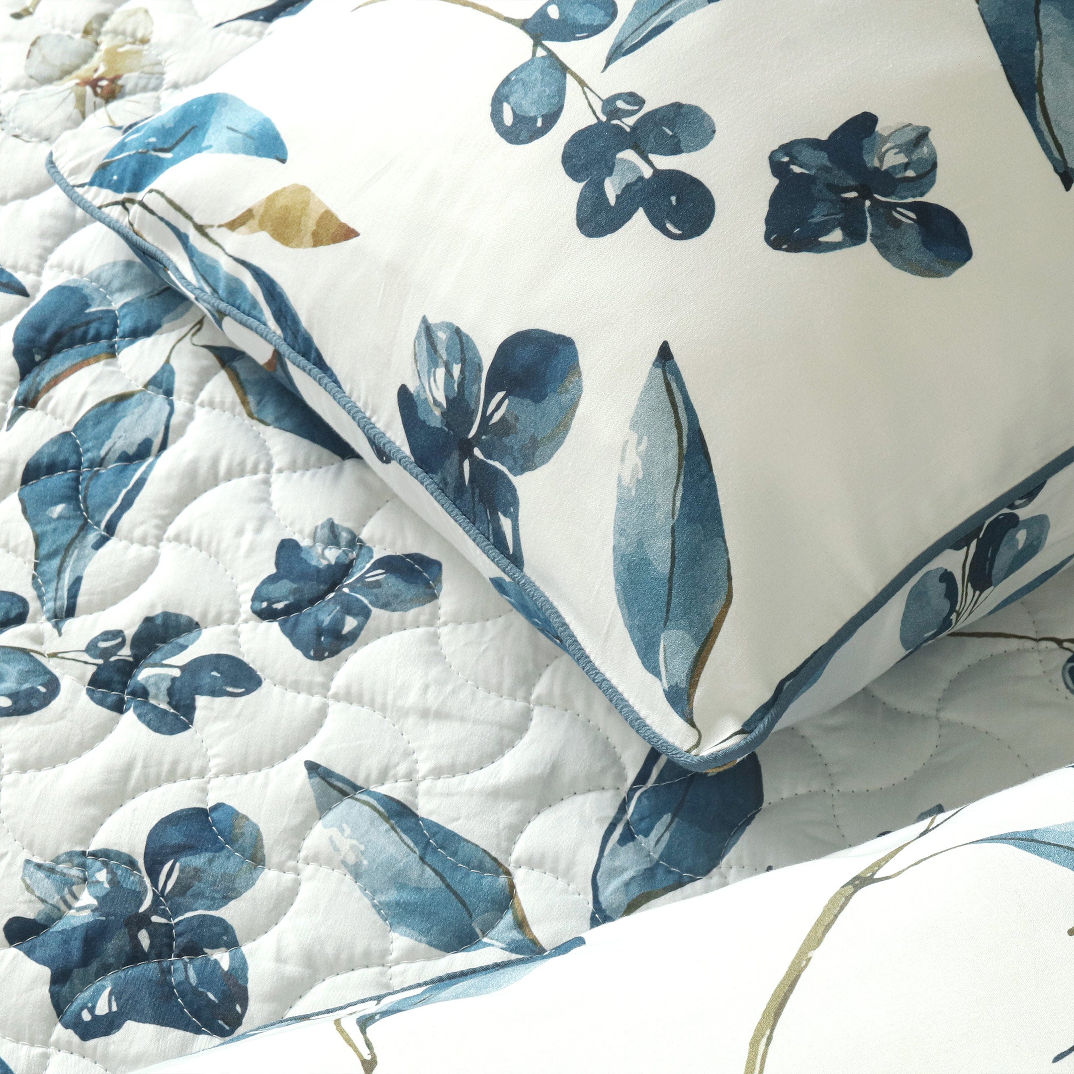 Bluebell Mist Summer Quilted Bedspread-3pc Set