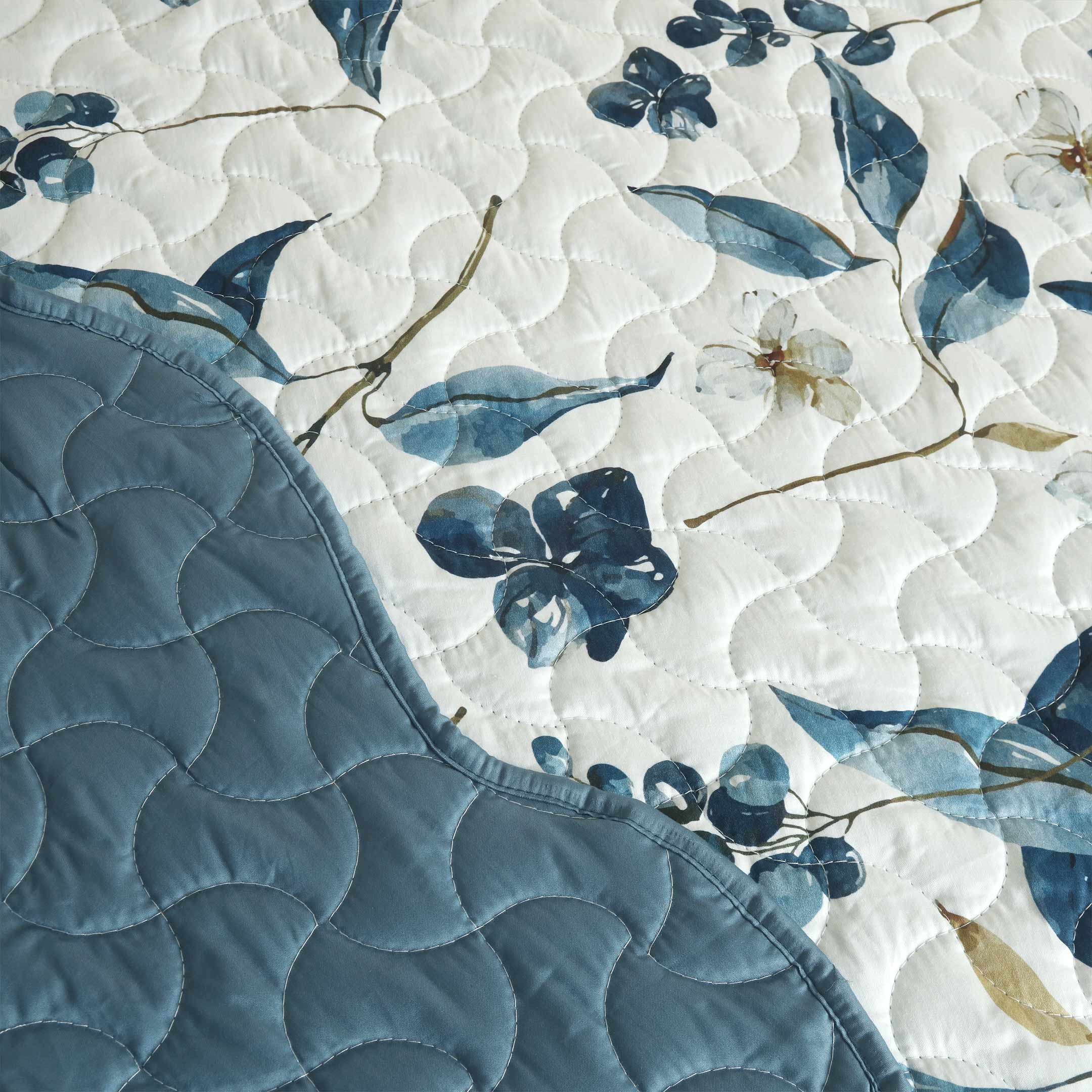 Bluebell Mist Summer Quilted Bedspread-3pc Set