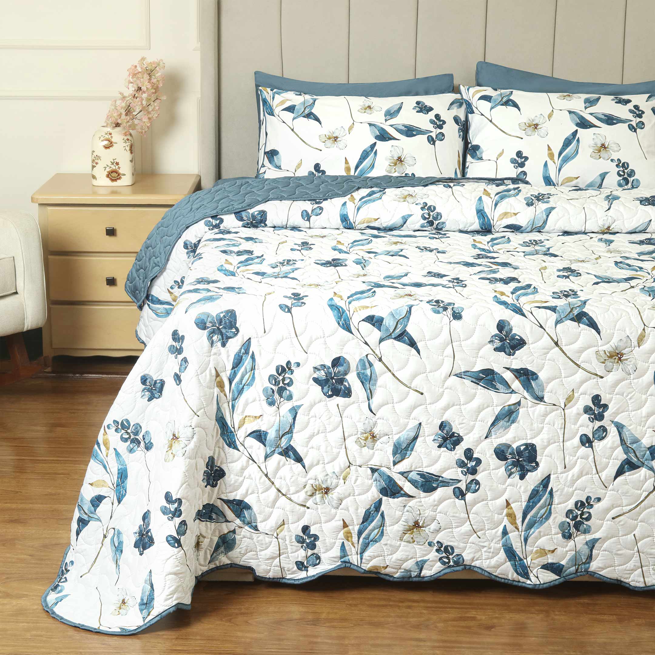 Bluebell Mist Summer Quilted Bedspread-3pc Set