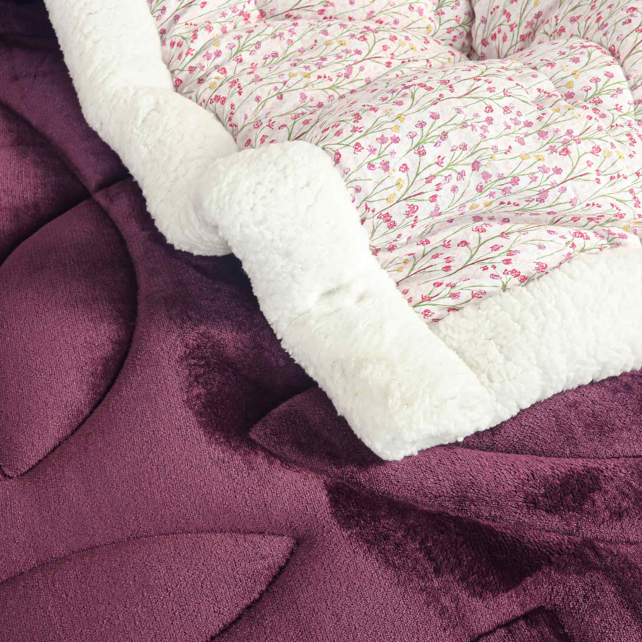 Frosted Petals-Marshmallow Bedding 7 pcs