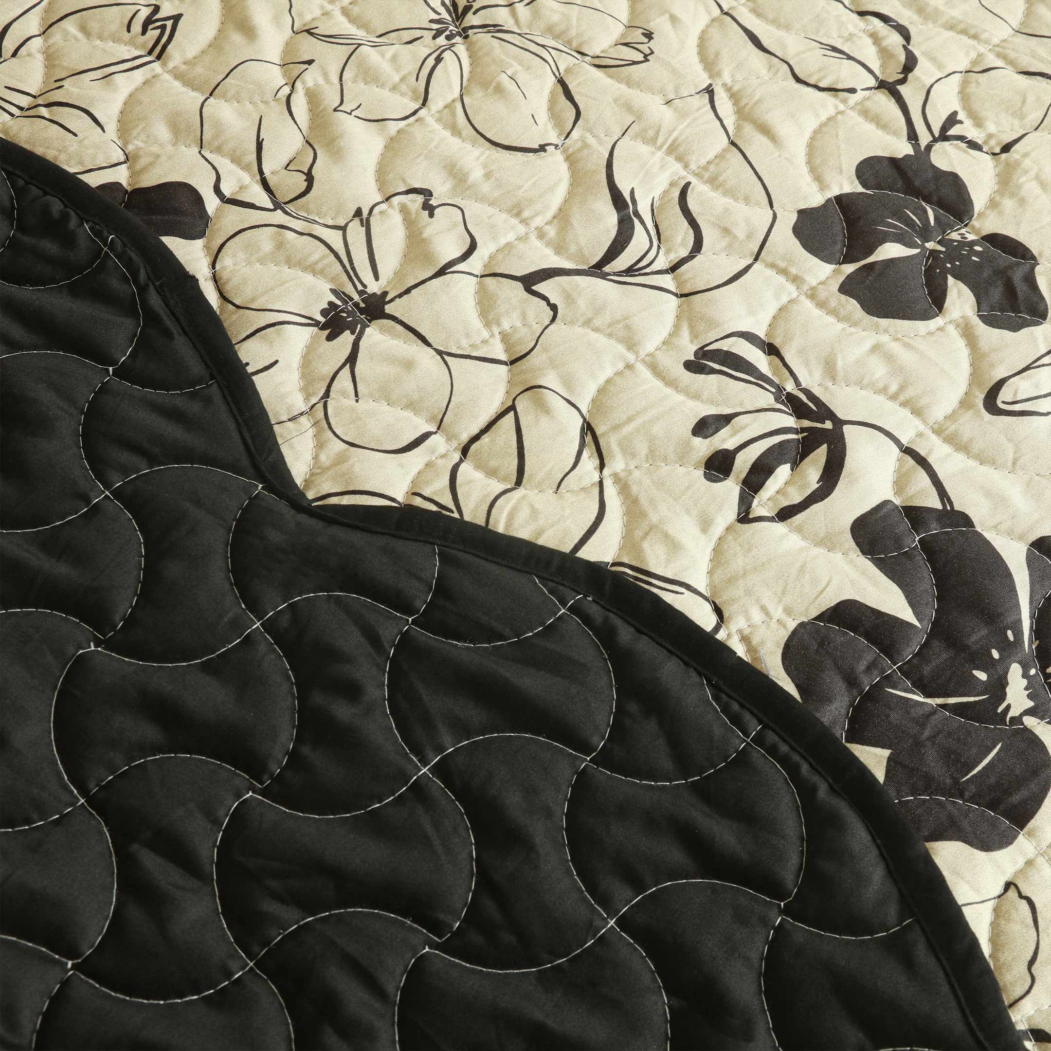 Ivory Elegance Summer Quilted Bedspread-3pc Set