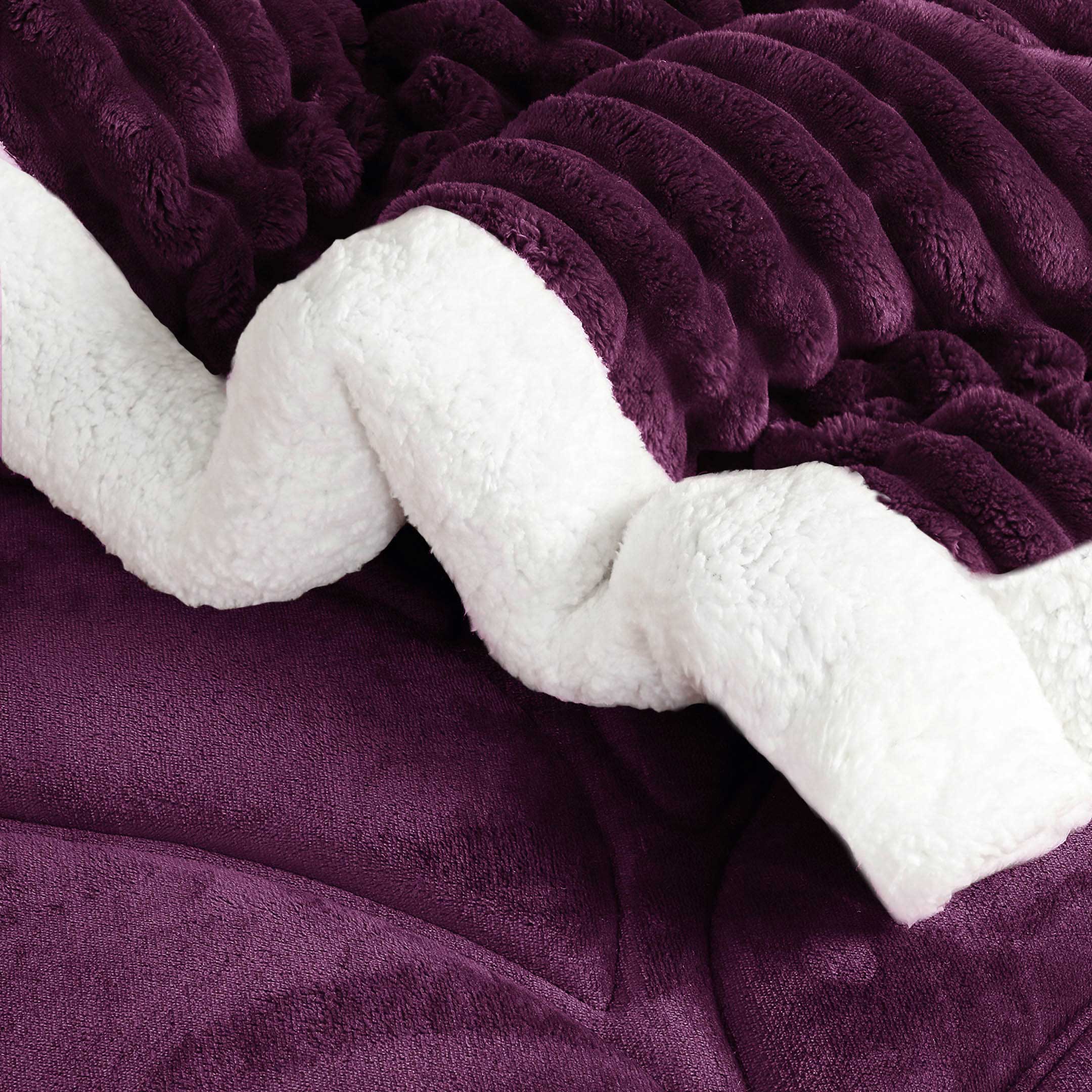 Heavy Weighted Fleece & Sherpa 7pcs Bedding Set-Plum