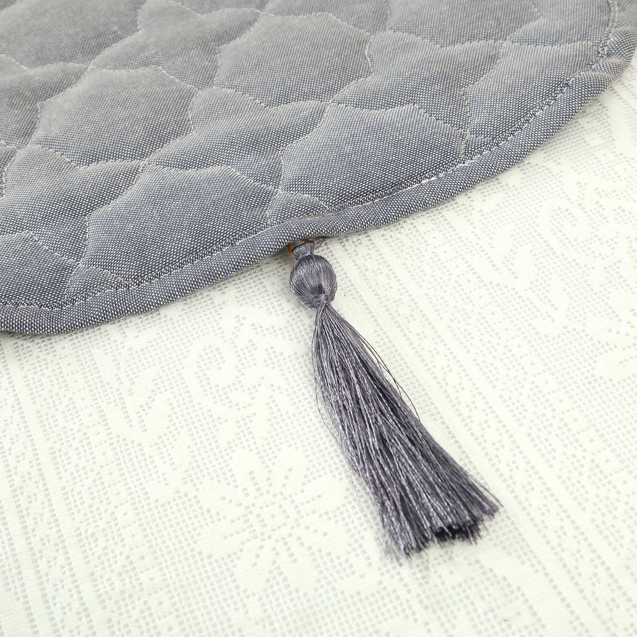 Luxe Quilt - Dining Table Set